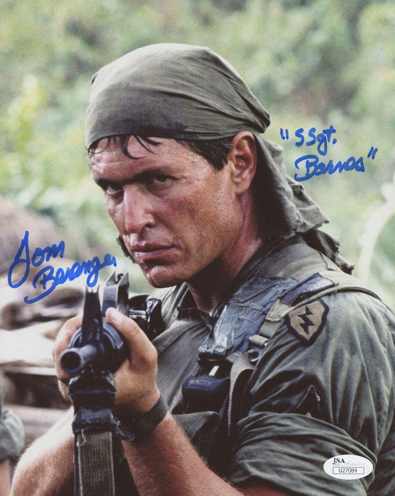 797x1000 Tom Berenger Signed Platoon 8x10 Photo Inscribed SSgt. Barnes (JSA COA)