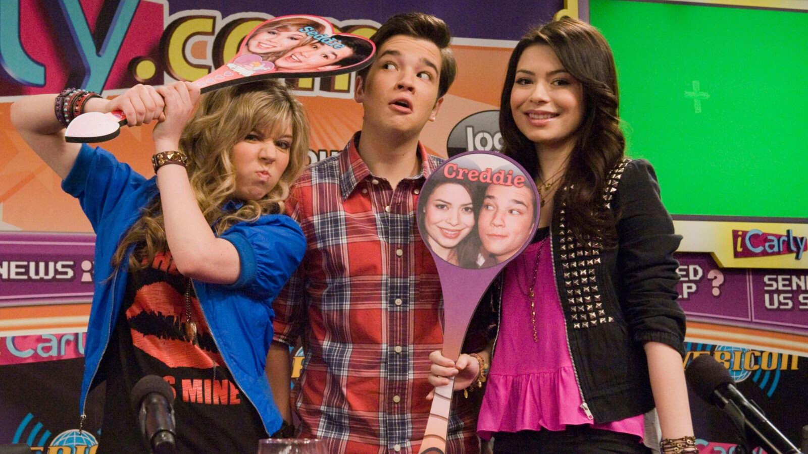 1600x900 iCarly': Could these original characters return for season 2?