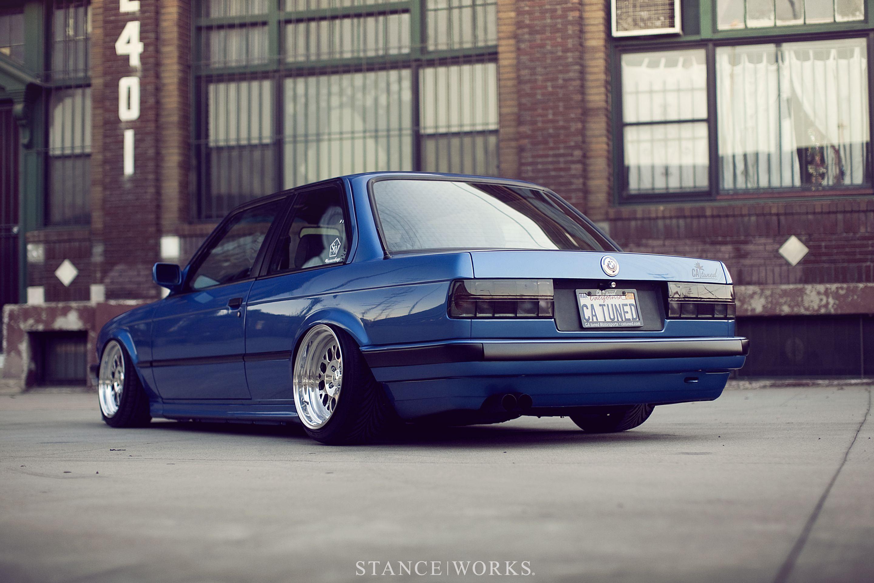 2880x1920 The sum of CAtuned's E30's parts create a car that is the epitome