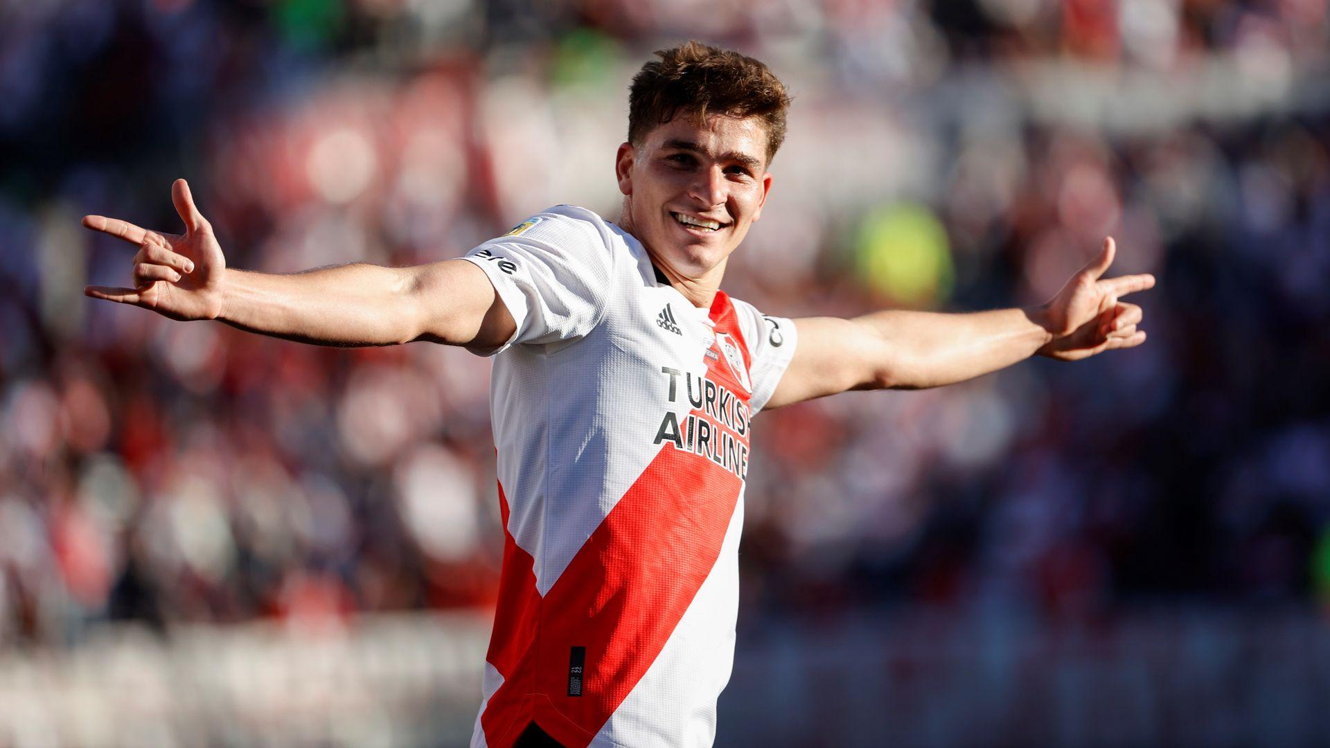 1920x1080 Julián Álvarez ya es del Manchester City
