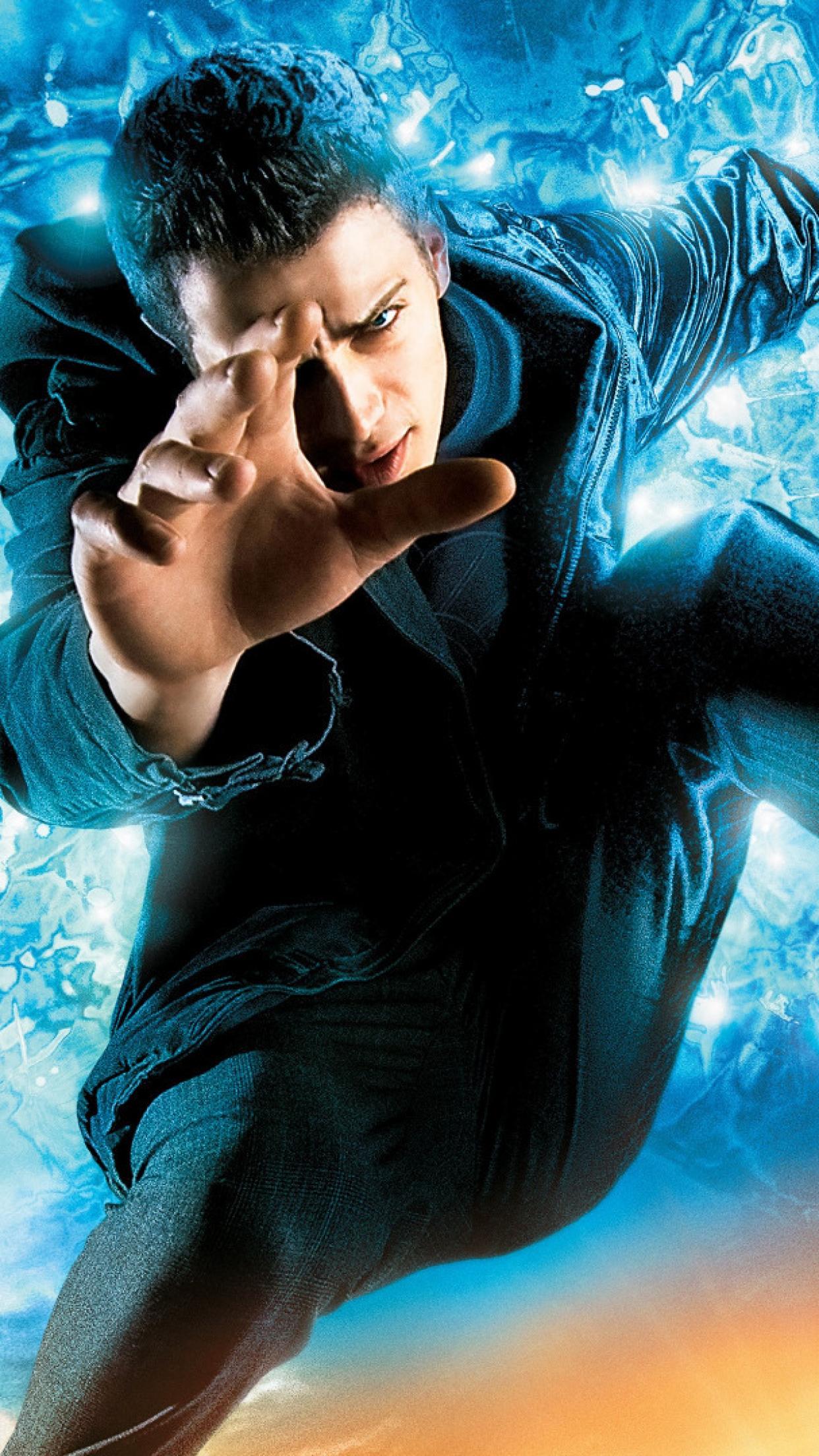 1242x2208 Jumper David Rice Wallpaper