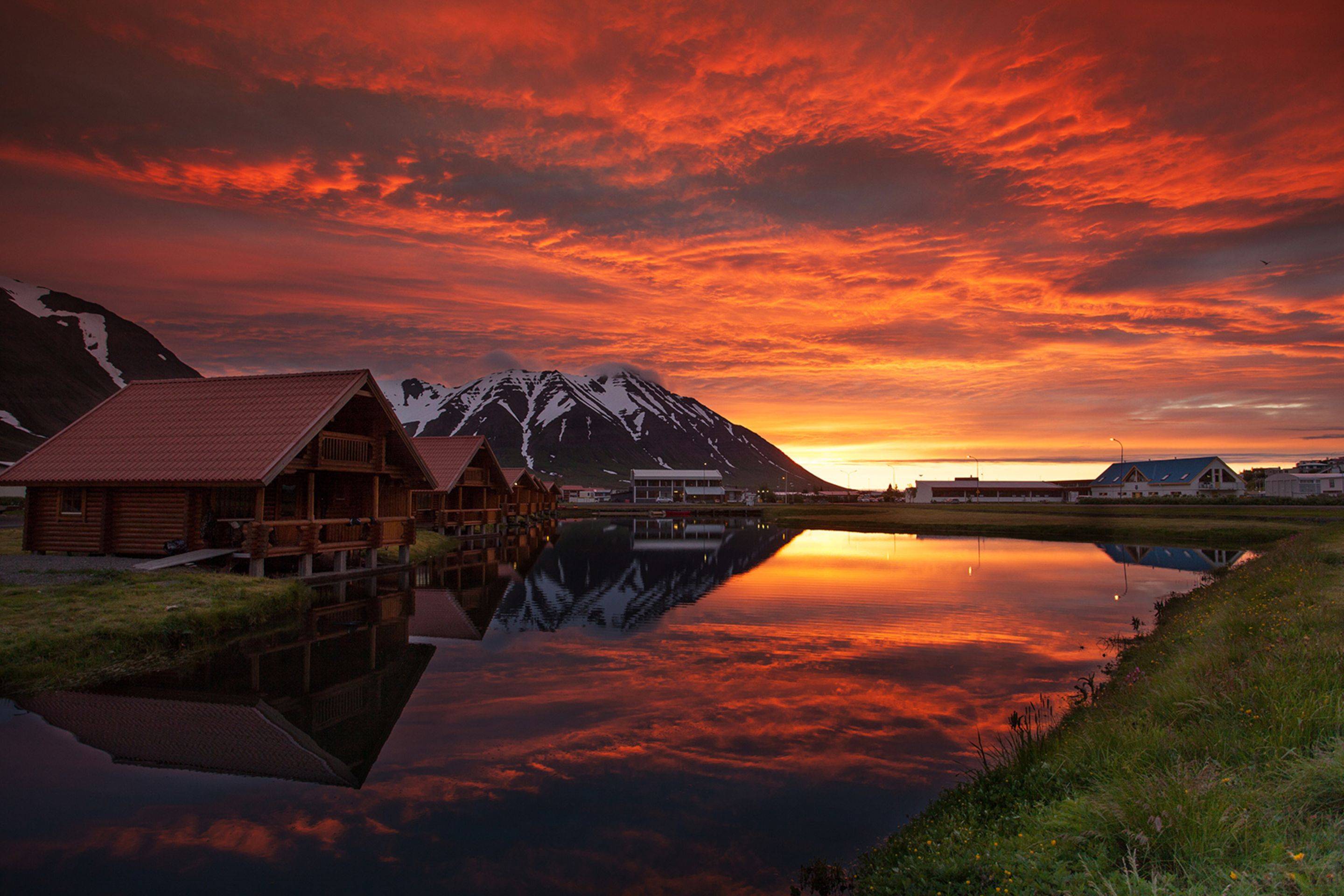 2880x1920 Iceland Wallpaper
