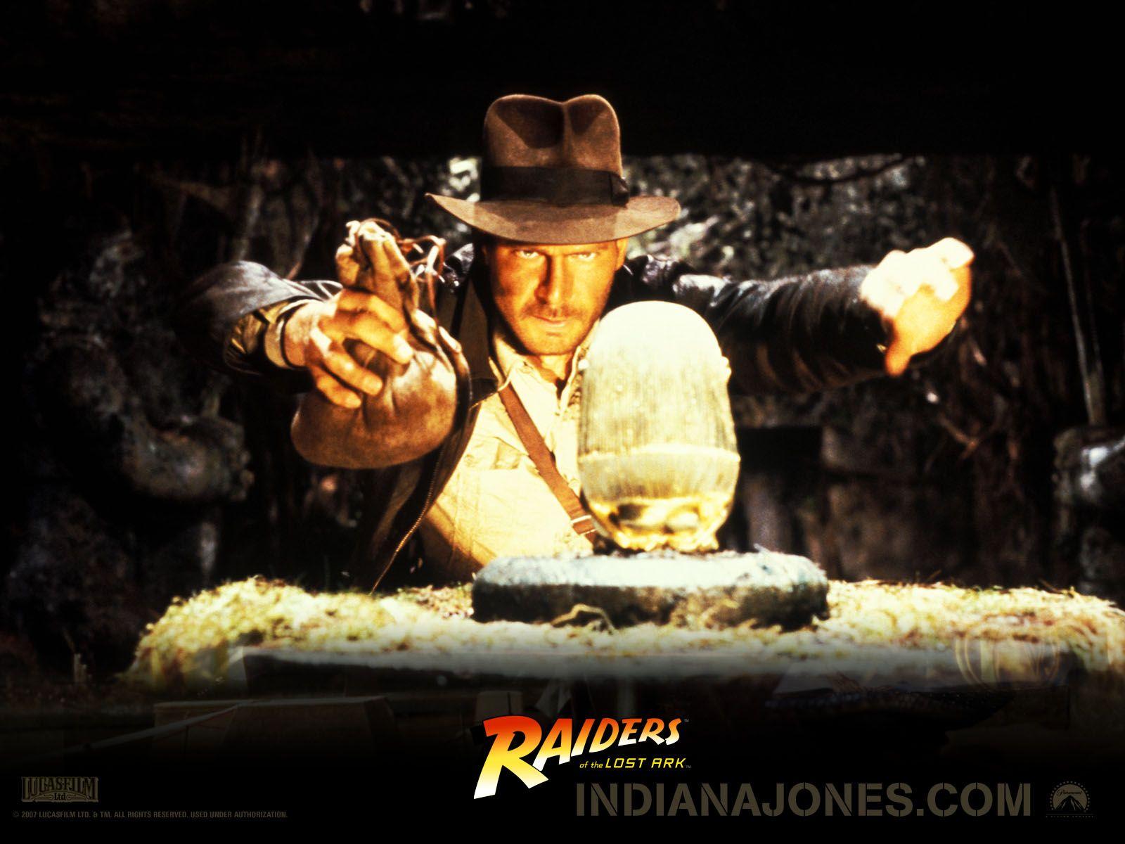 1600x1200 Photos Indiana Jones Raiders of the Lost Ark Movies