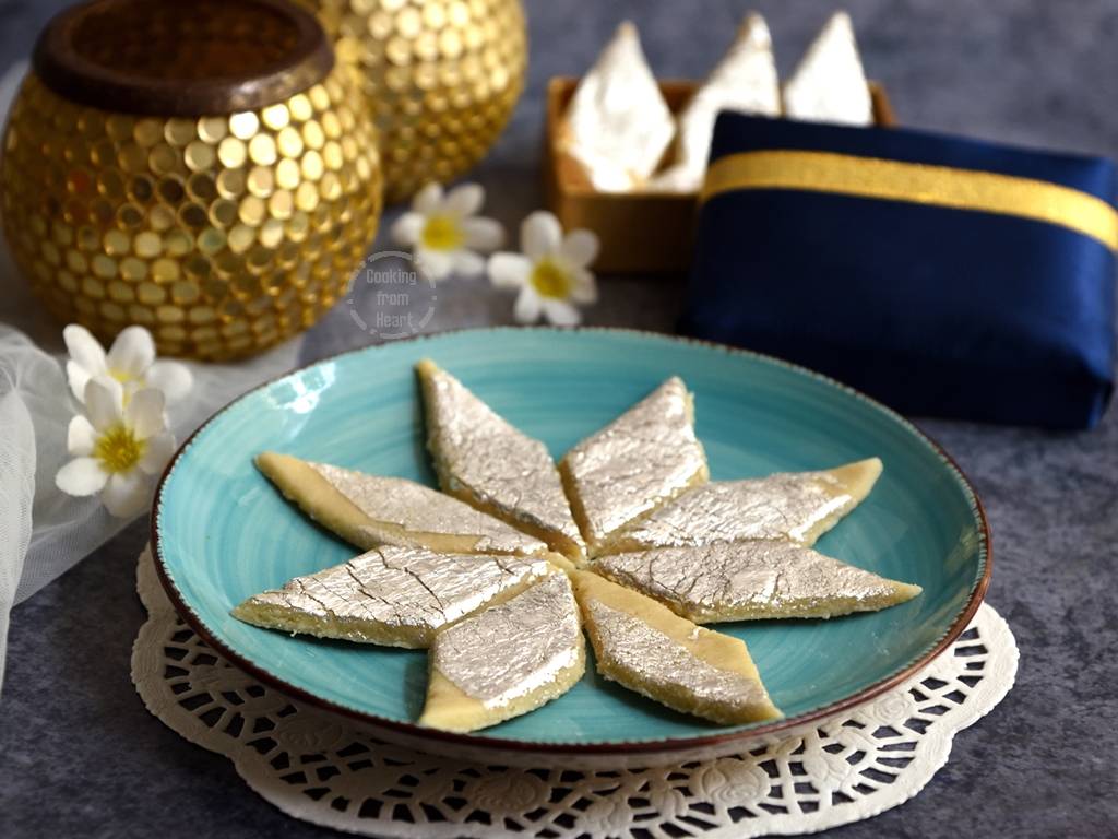 1024x768 Kaju Katli. Easy Kaju Katli From Heart