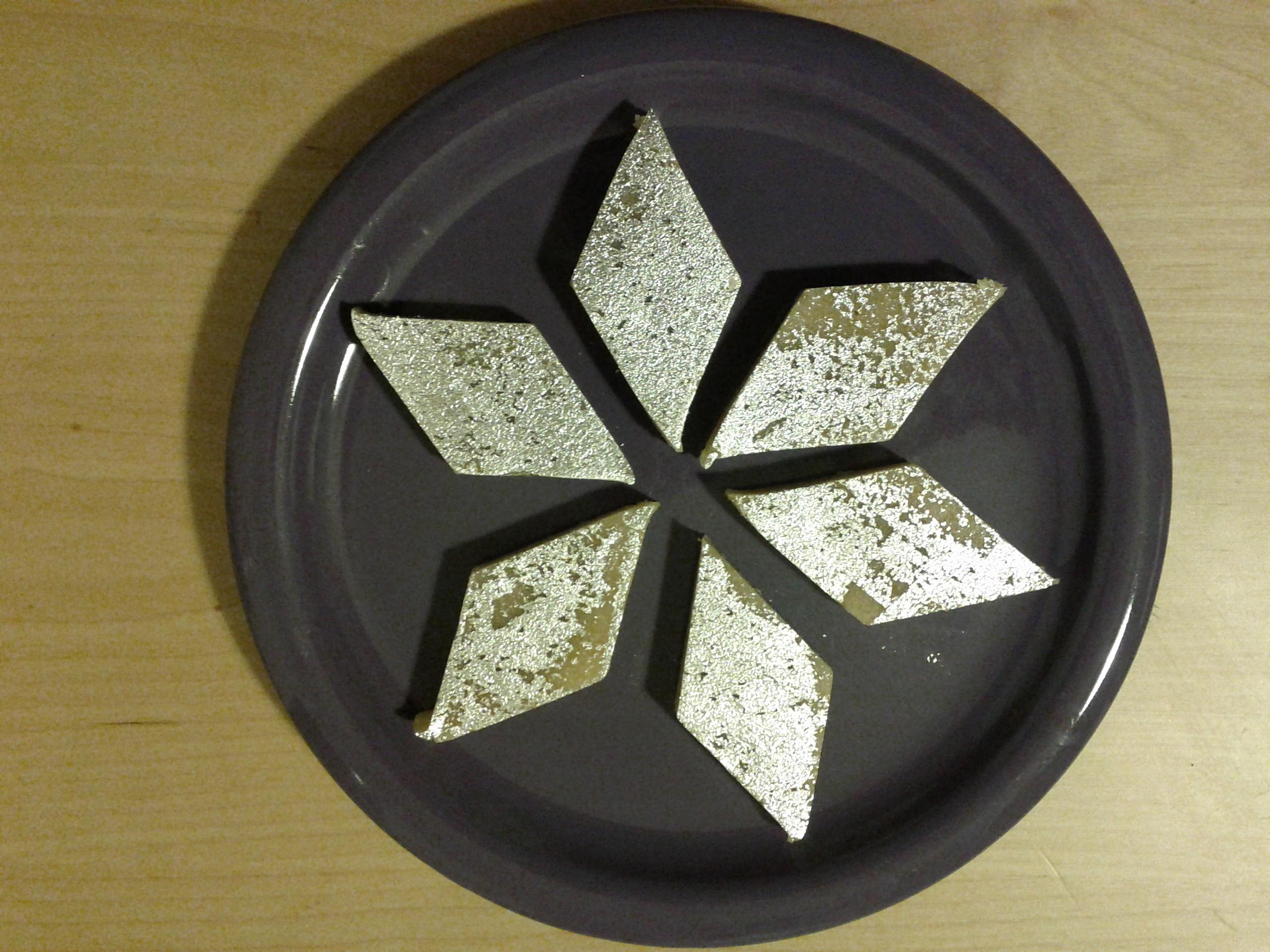 2560x1920 Kaju katli dessert