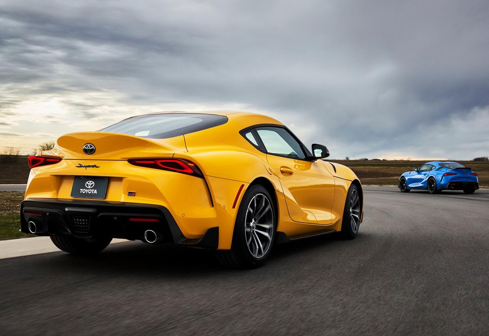 1600x1100 Toyota Supra [US] (2021) wallpaperx1100