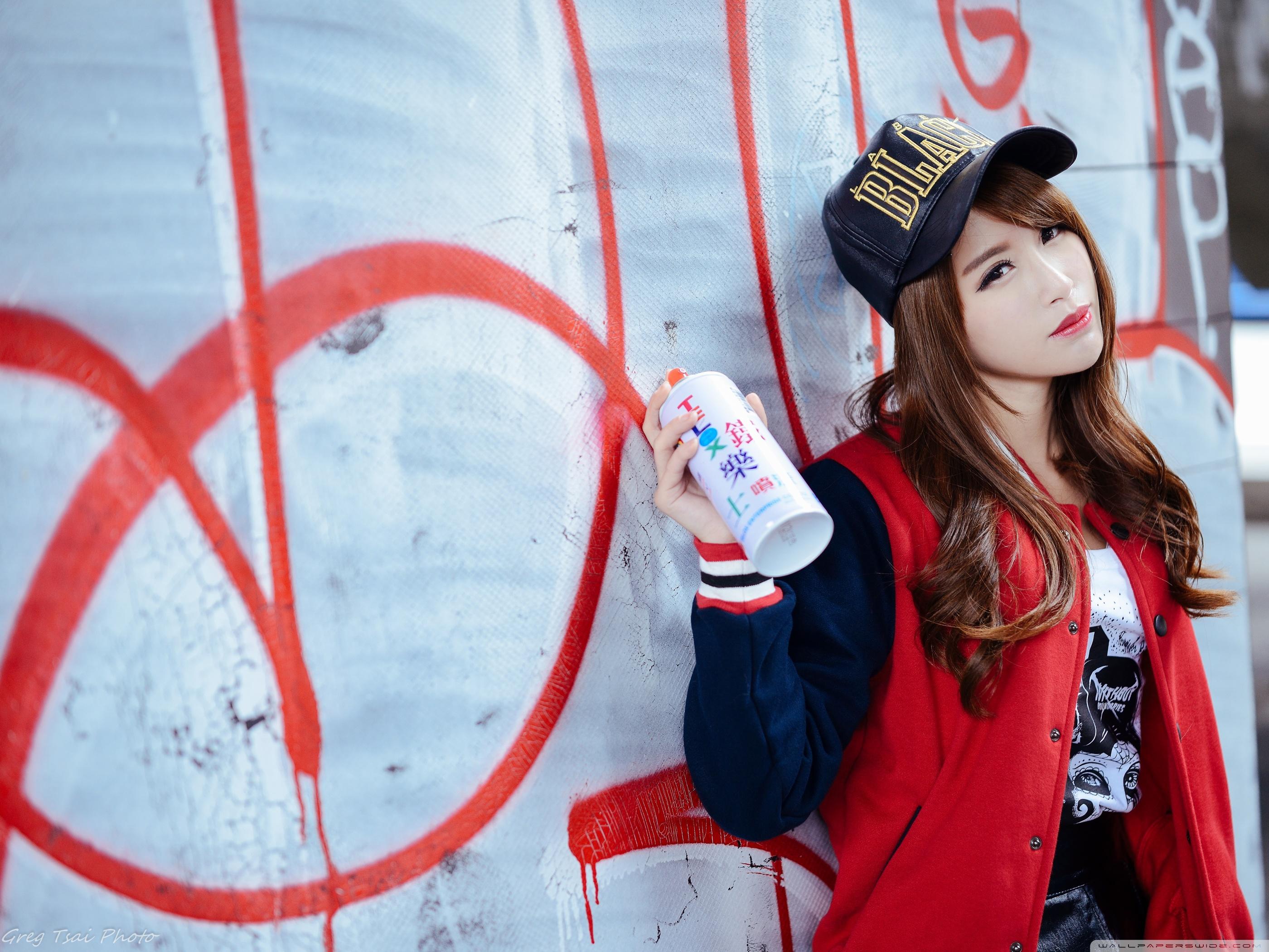 2800x2100 Graffiti Girl Ultra HD Desktop Background Wallpaper for : Widescreen & UltraWide Desktop & Laptop