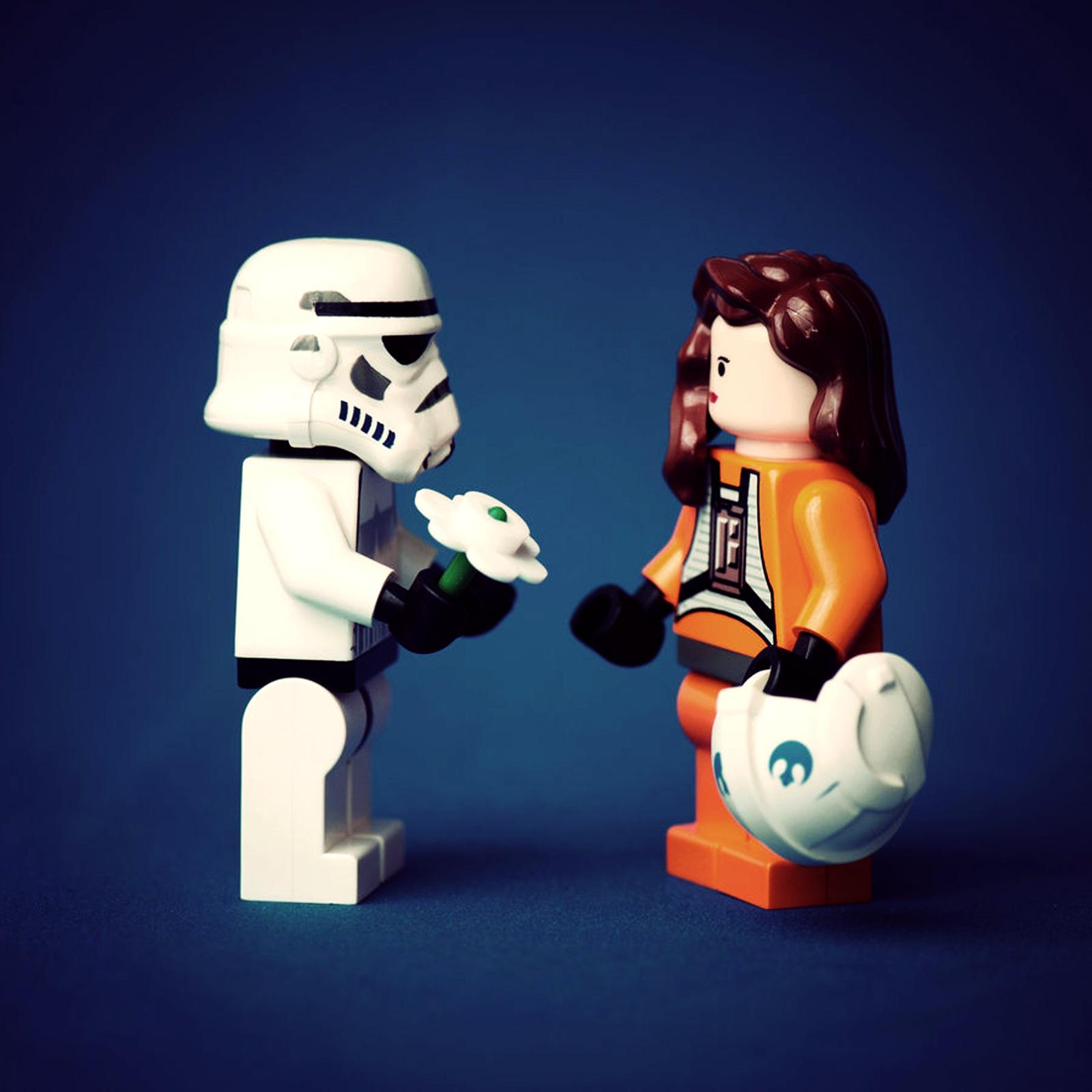 1600x1600 Cute Stormtrooper Lego Wallpaper Lego Star Wars
