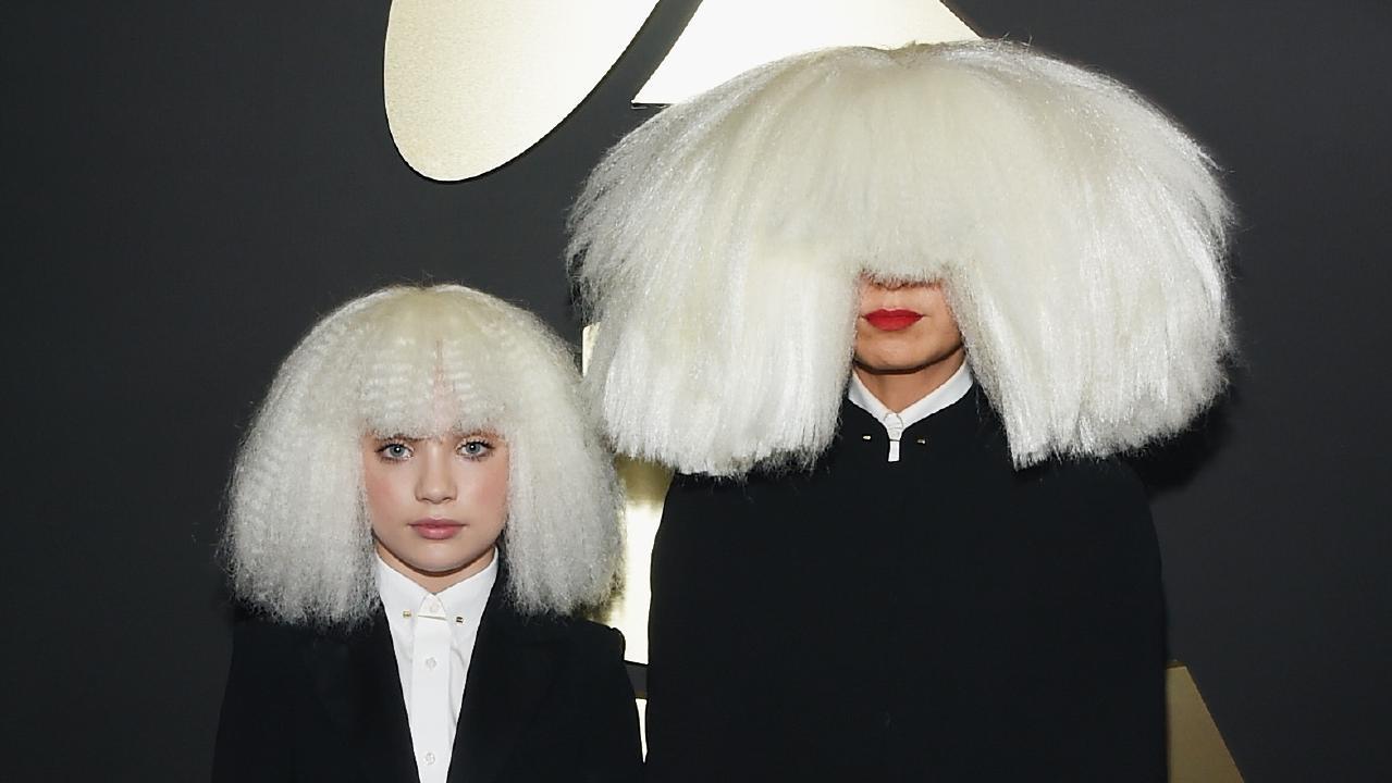 1279x720 Sia And Longtime Muse Maddie Ziegler At The Grammys