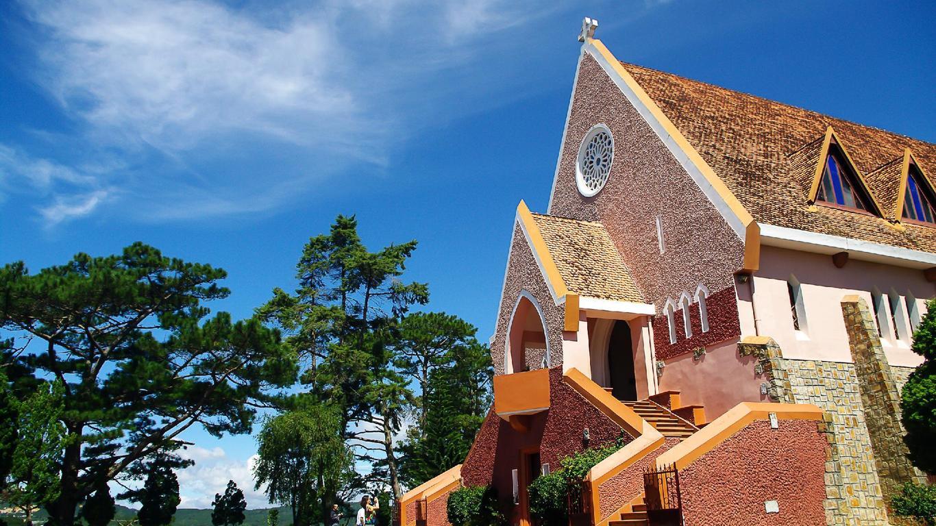 1366x768 Dalat Lavita $12. Dalat Hotel Deals & Reviews