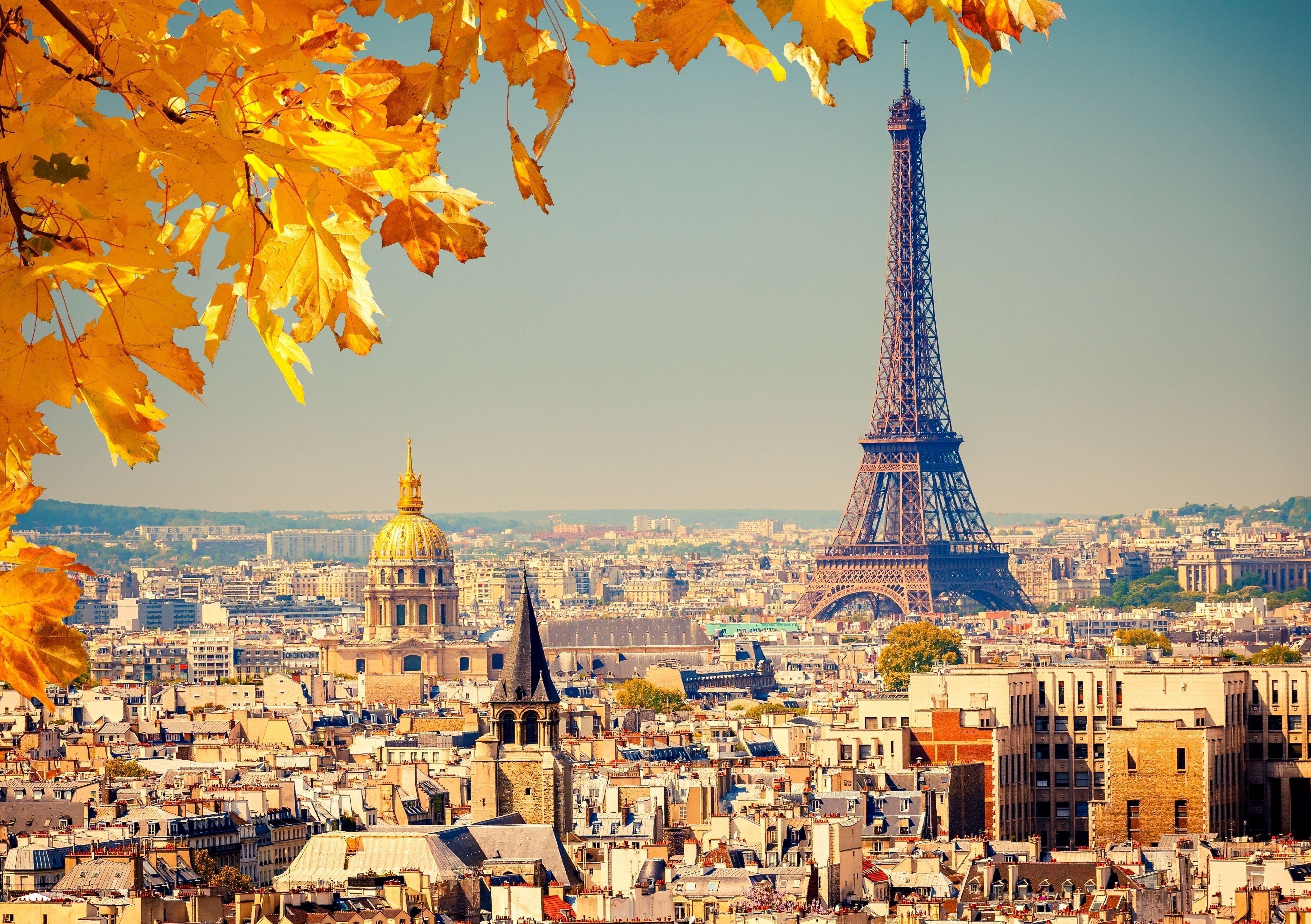 4000x2820 Eiffel Tower 4K Wallpaper