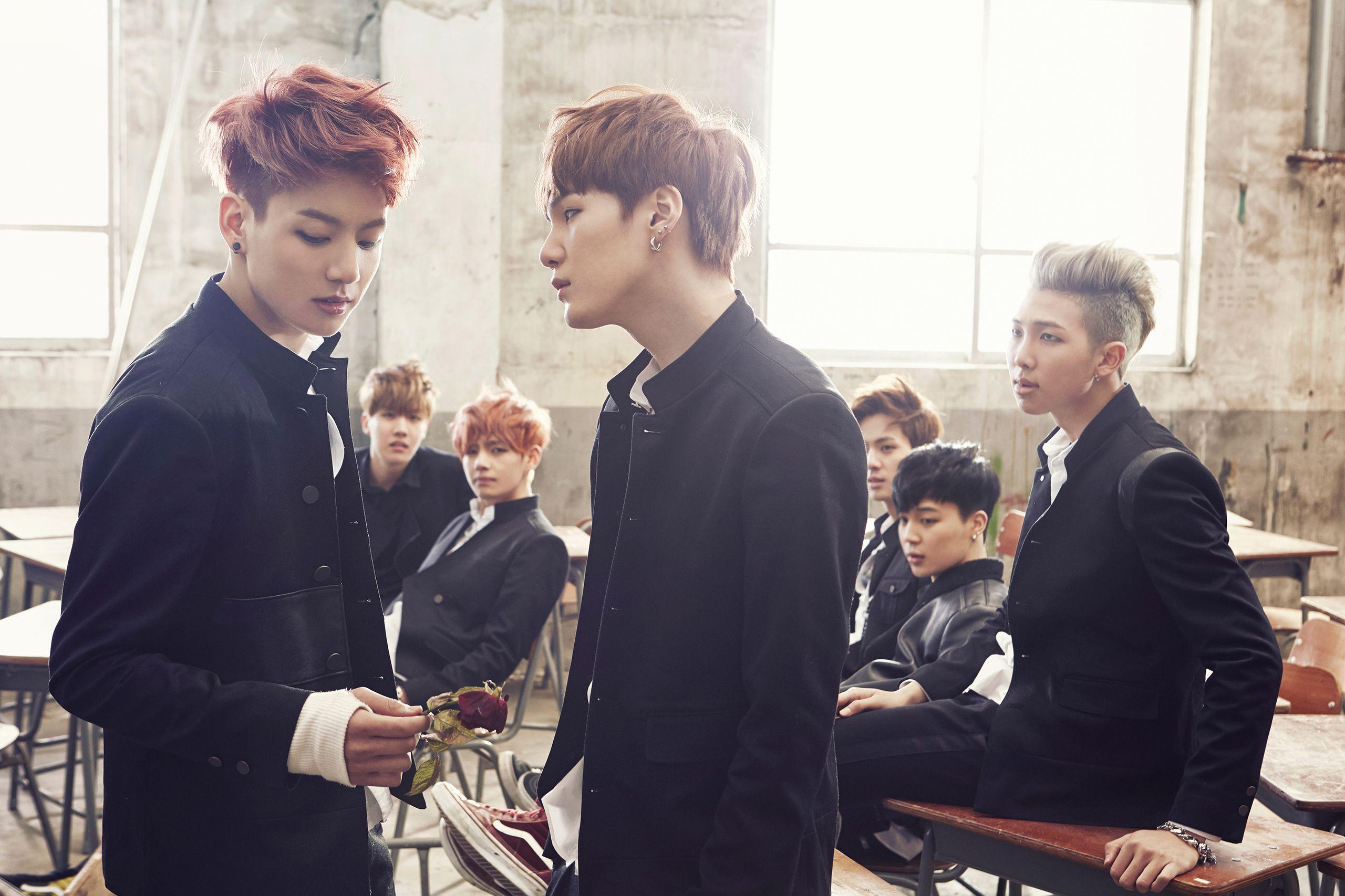 2560x1707 BTS