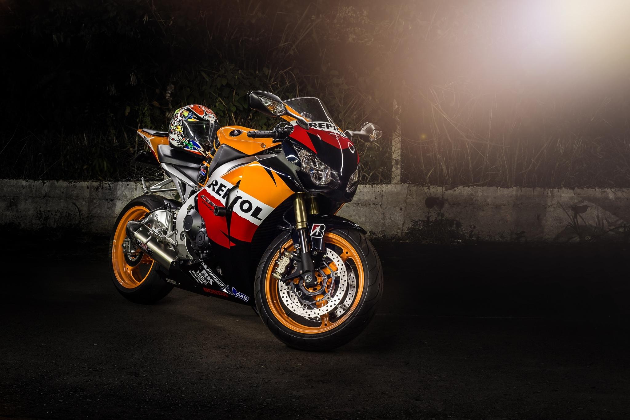 2048x1365 Wallpaper Honda cbr1000rr background