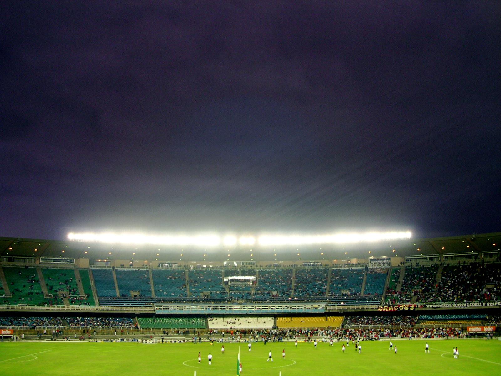 1600x1200 Maracanã Stadium