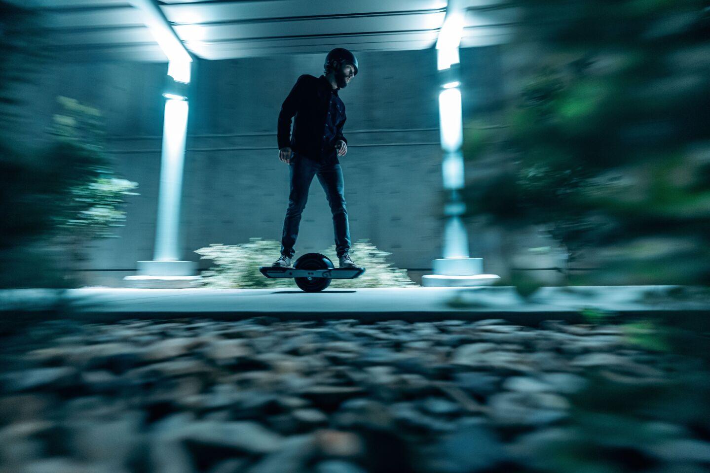 One Wheel Background Onewheel Wallpapers - Top Free Onewheel Backgrounds - WallpaperAccess