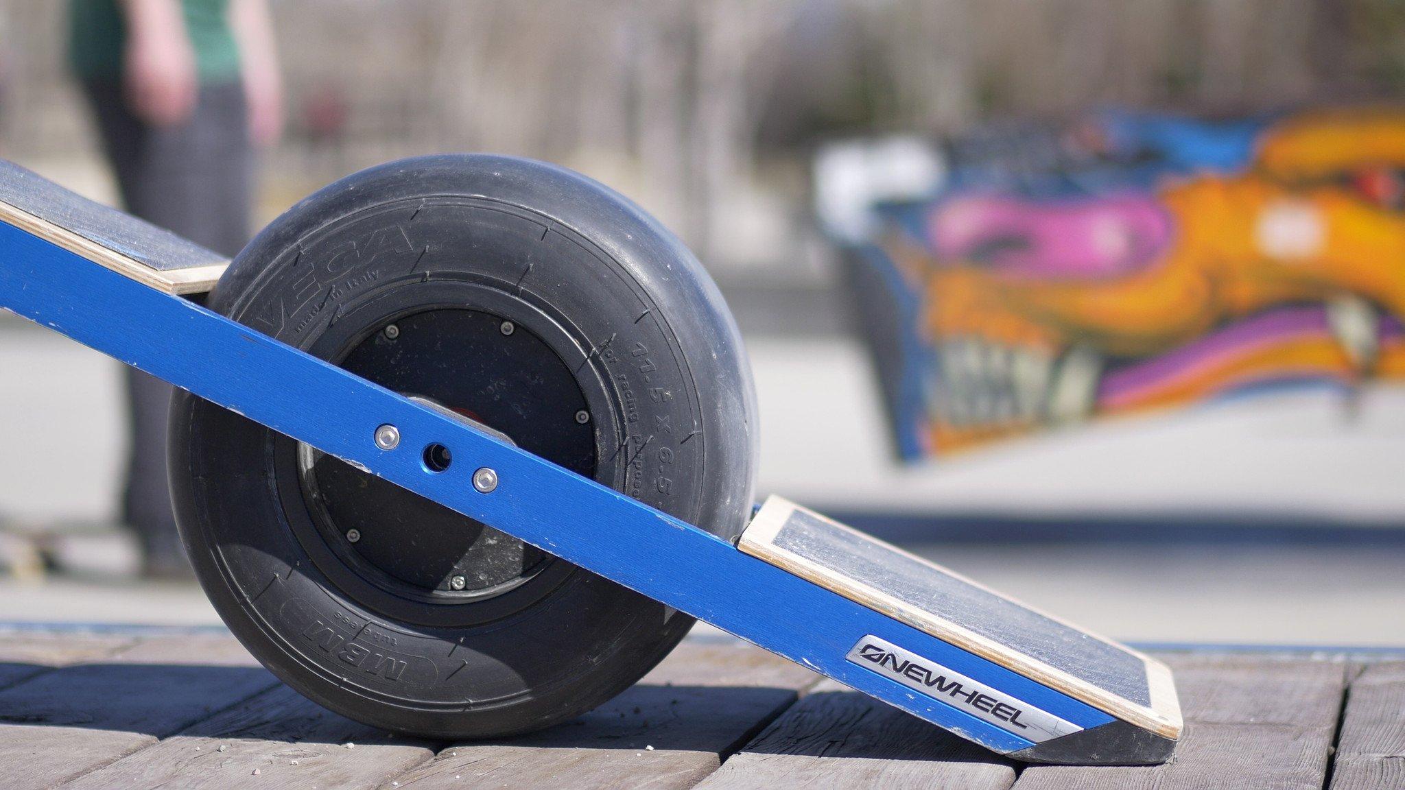 One Wheel Background Onewheel Wallpapers - Top Free Onewheel Backgrounds - WallpaperAccess