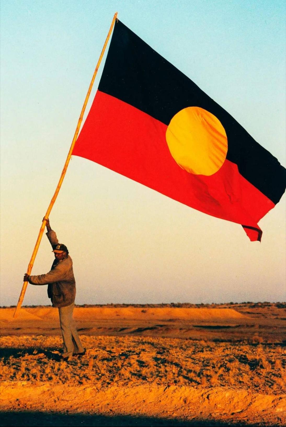 1094x1632 Australian Aboriginal Flag