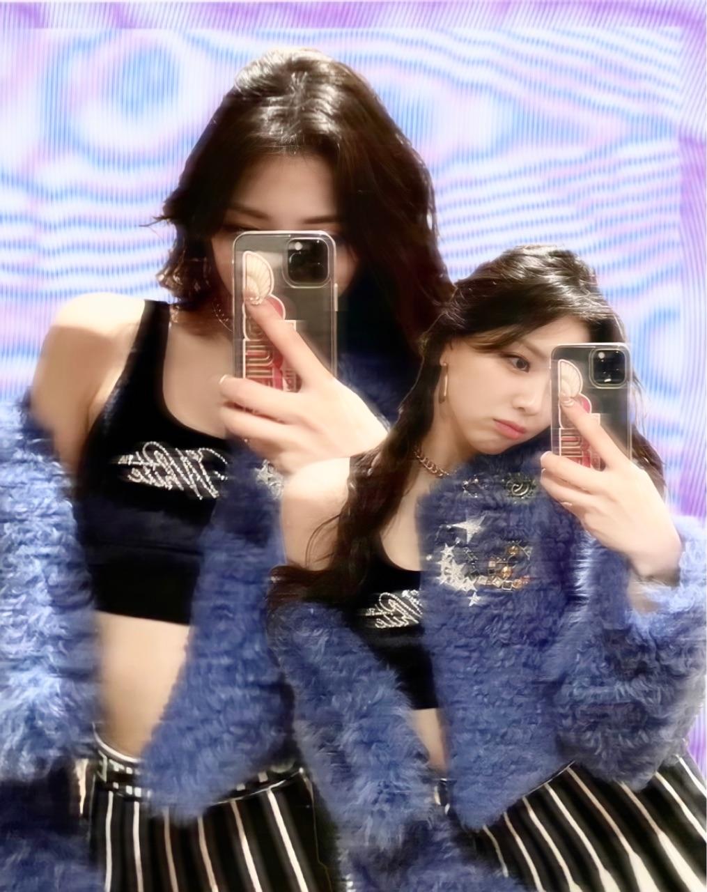 1015x1280 yuna wallpaper y2k cyber webcore edit itzy