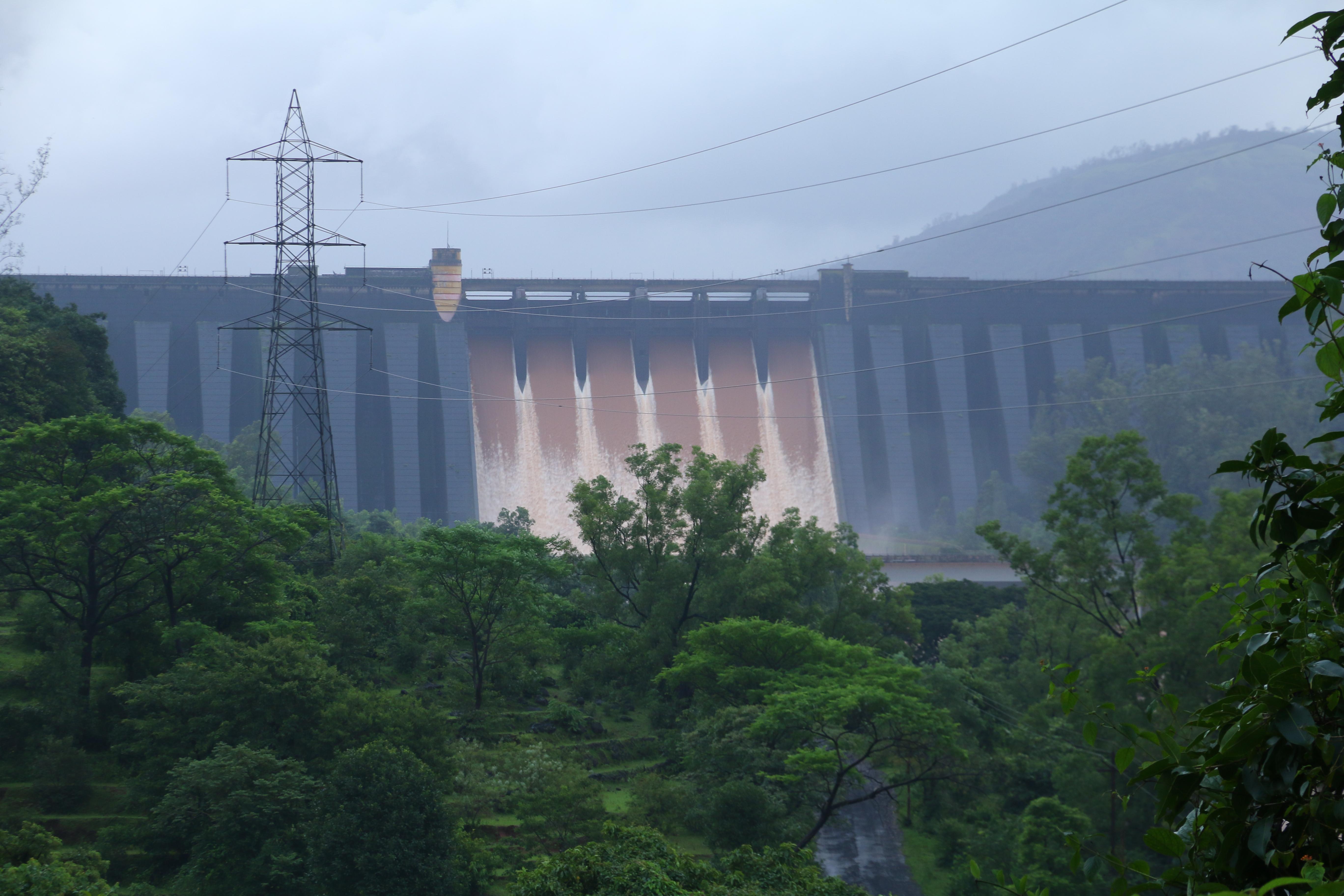 5472x3648 Koyna Dam