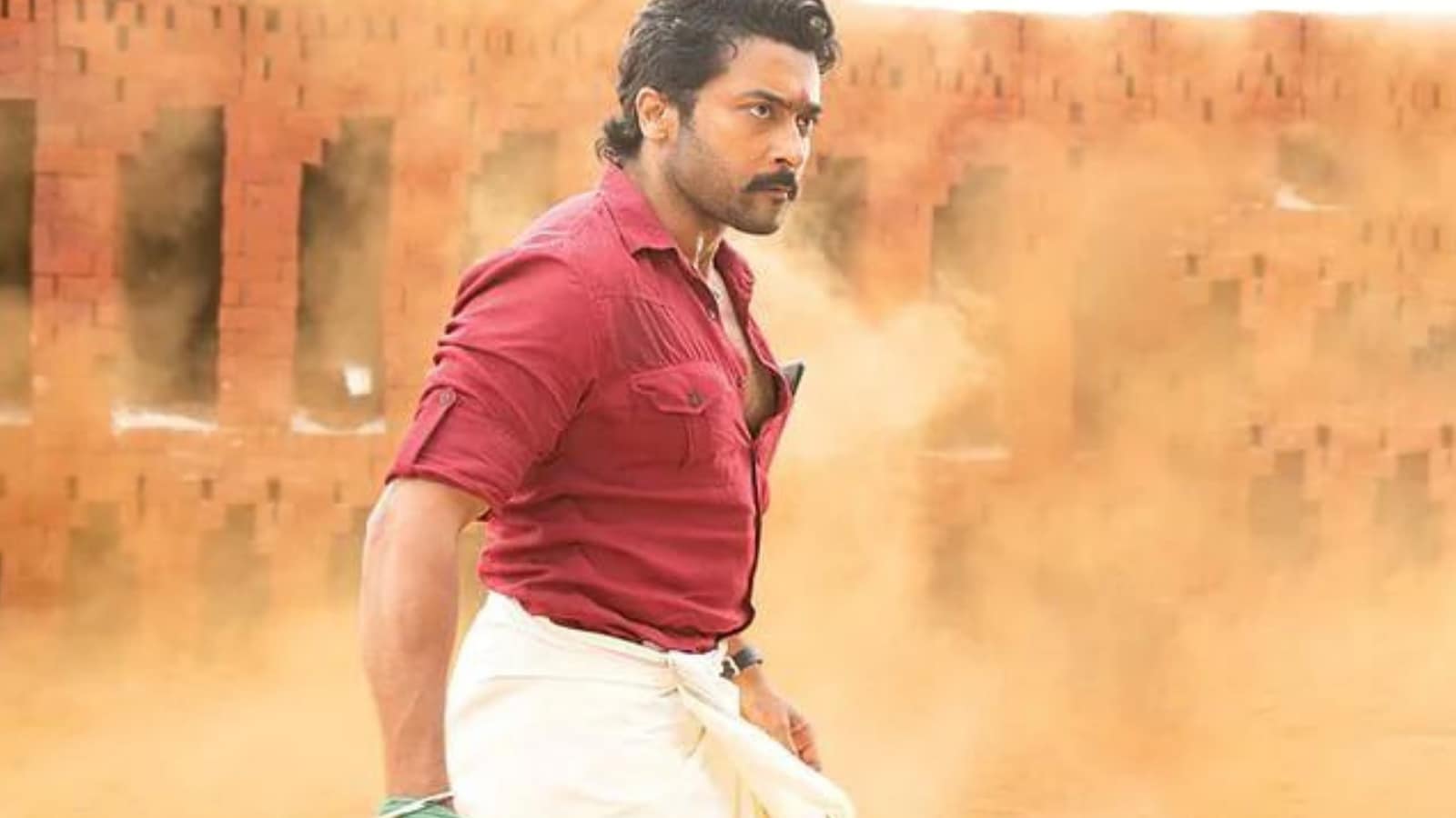 1600x900 New Stills From The Sets Of Suriya's Etharkkum Thunindhavan Released
