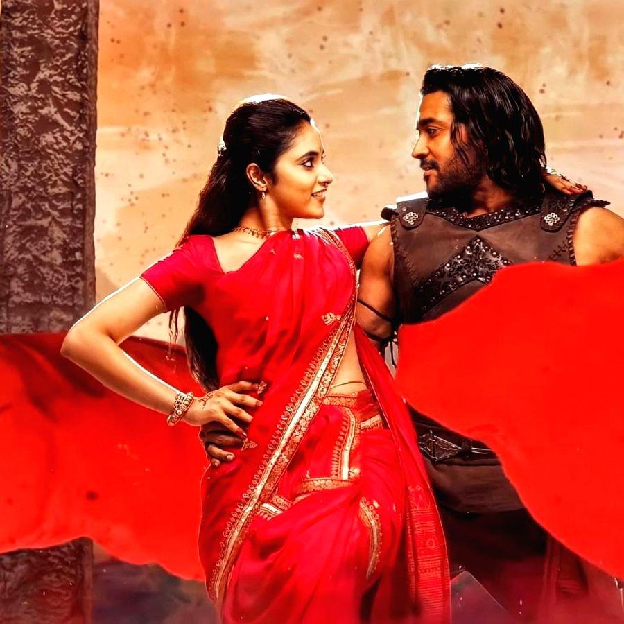 900x900 Ullam Urugudhaiya' lyric video from Suriya's 'Etharkkum Thunindhavan' gets a million views