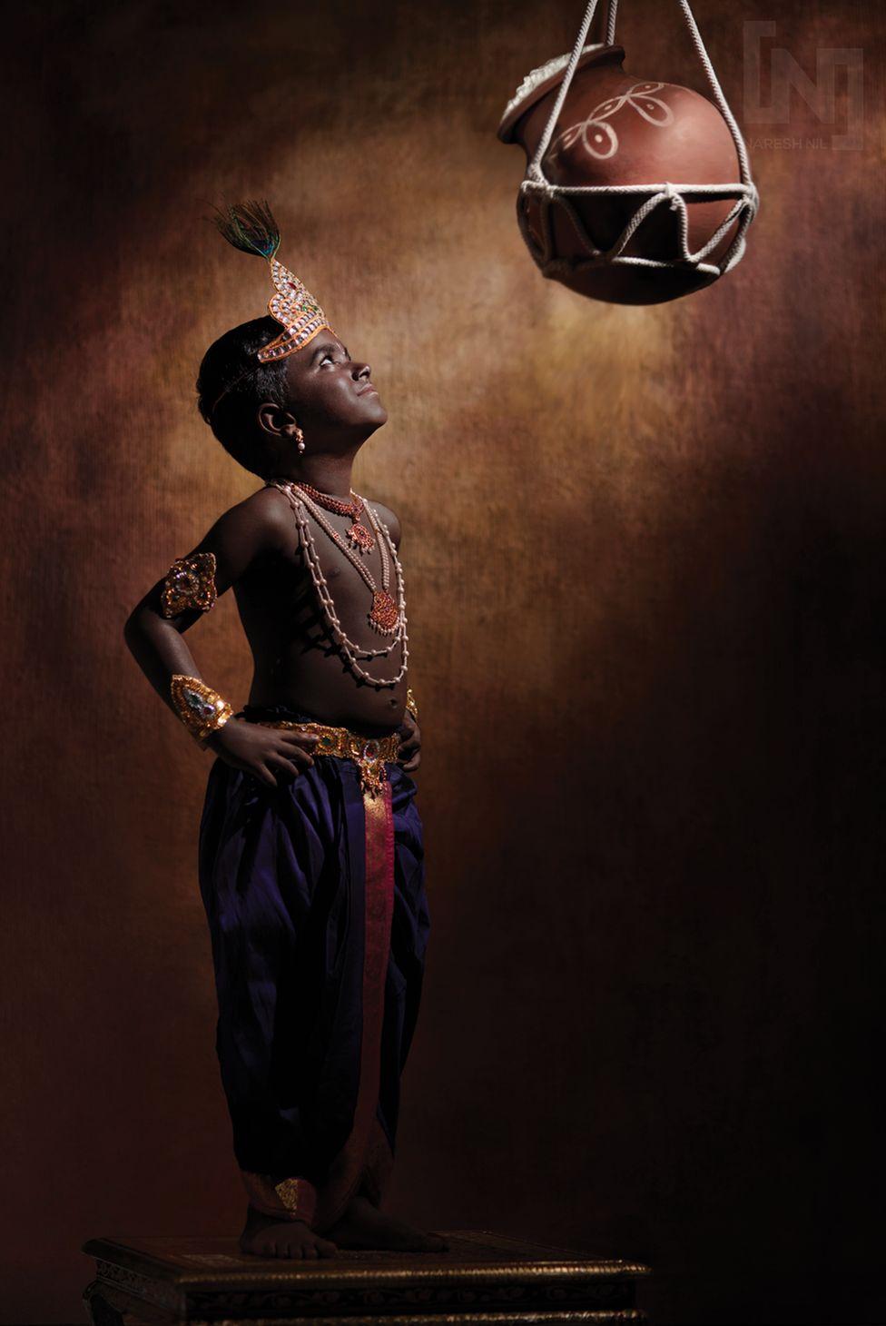 976x1460 Dark is divine: What colour are Indian gods and goddesses?