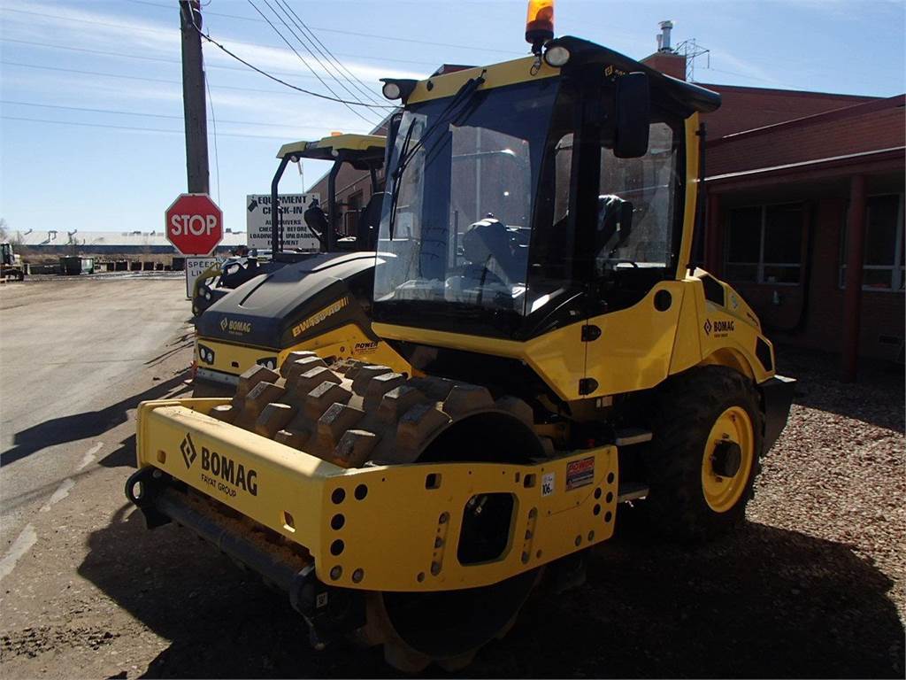 Compactor Wallpapers - Top Free Compactor Backgrounds - WallpaperAccess