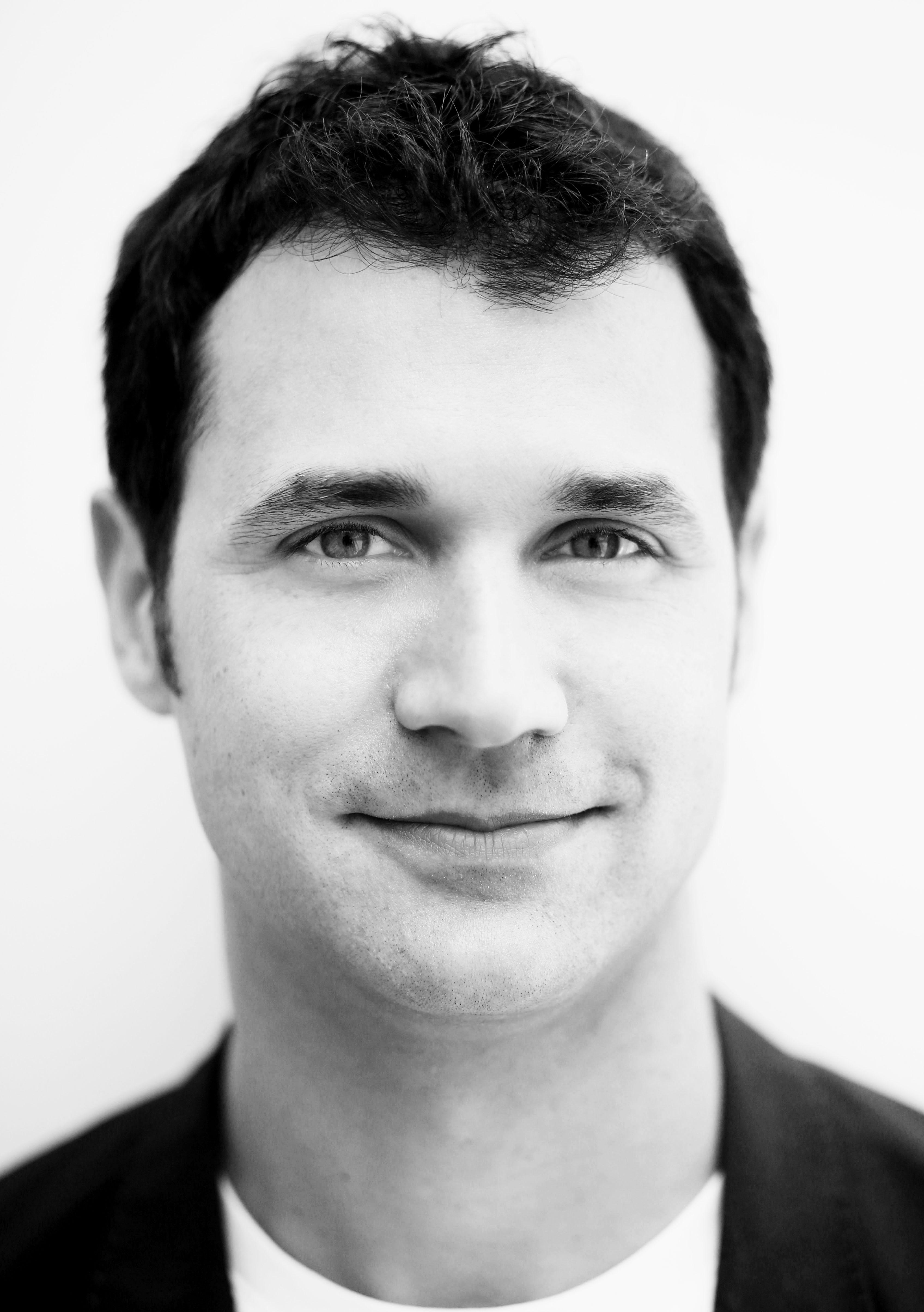 3392x4816 Ramin Djawadi