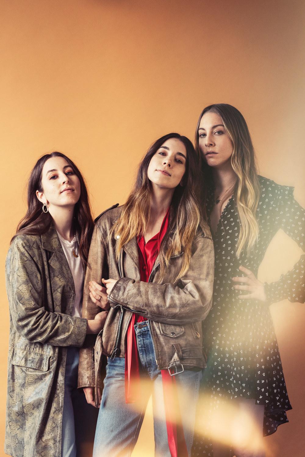 Haim Wallpapers Top Free Haim Backgrounds Wallpaperaccess