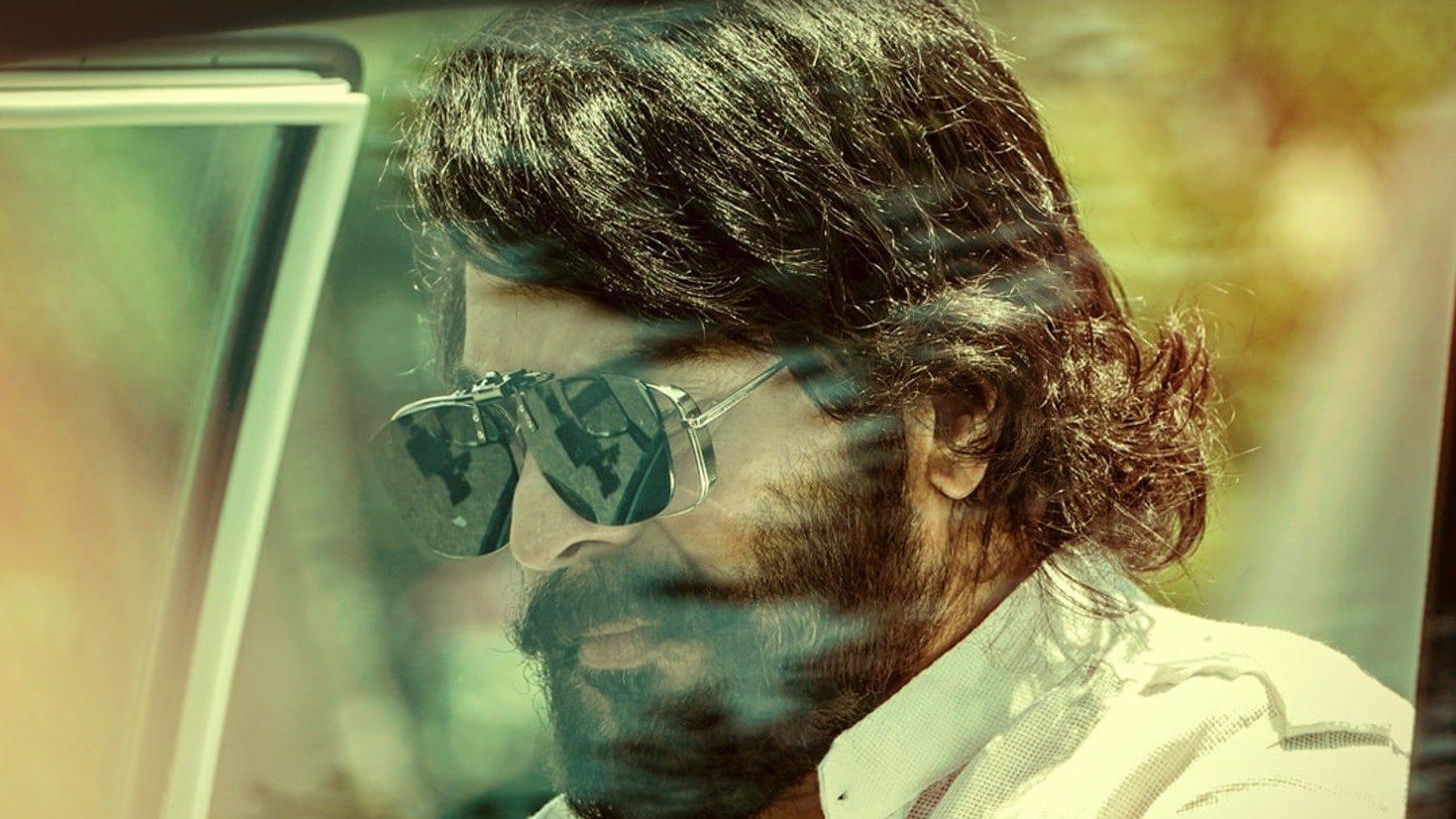 1600x900 Bheeshma Parvam. Rajan and Martin on Bhishma Parvat; Mammootty introduces the characters.news