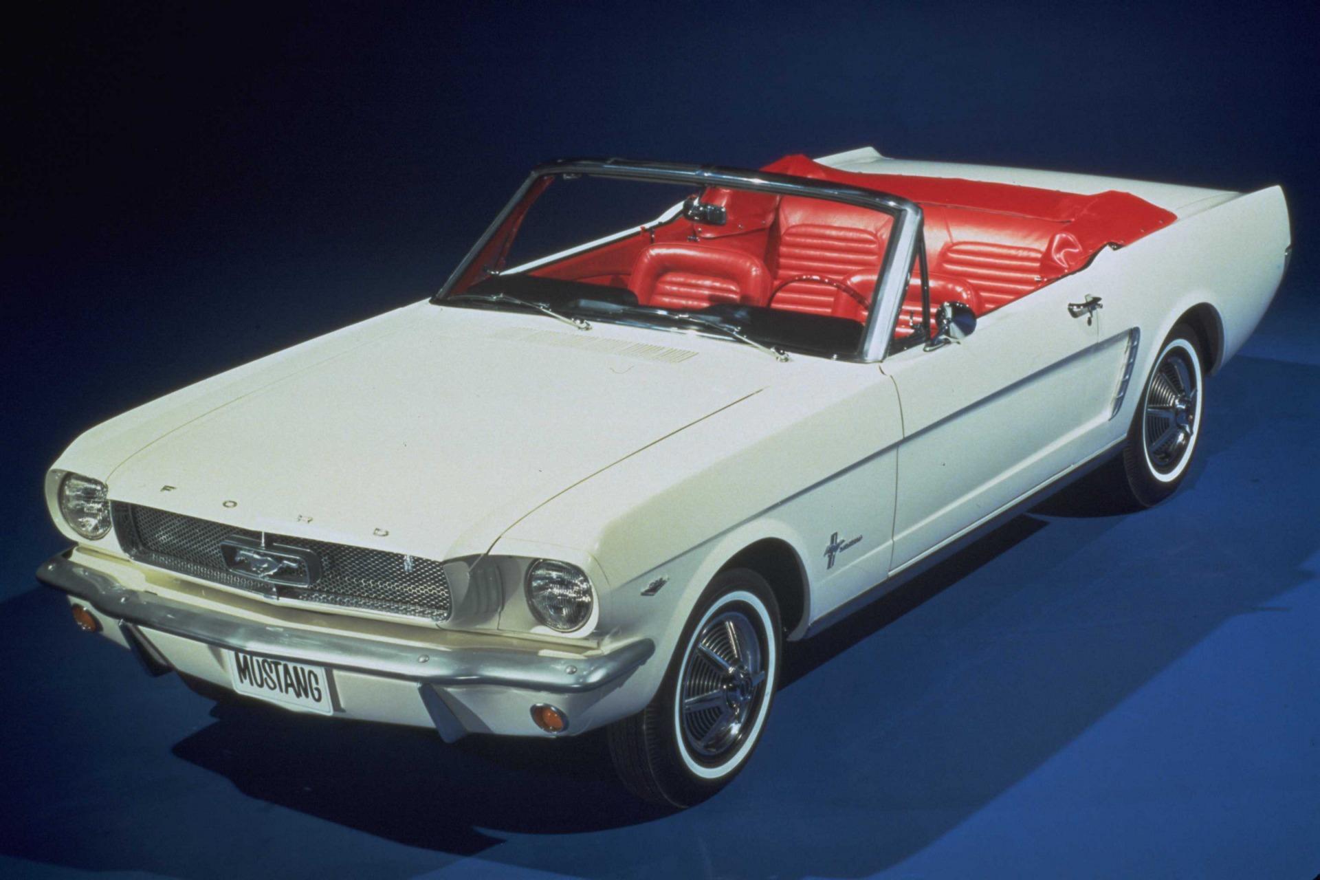 1920x1280 Ford Mustang Wallpaper [HD]