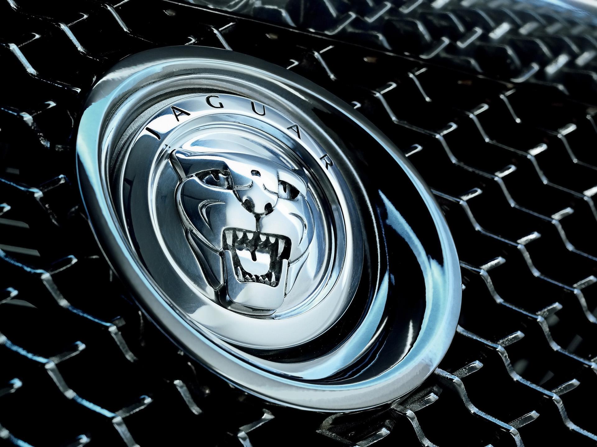 1920x1440 Jaguar C Xf Concept Cars Front Logo Wallpaper & Background Download