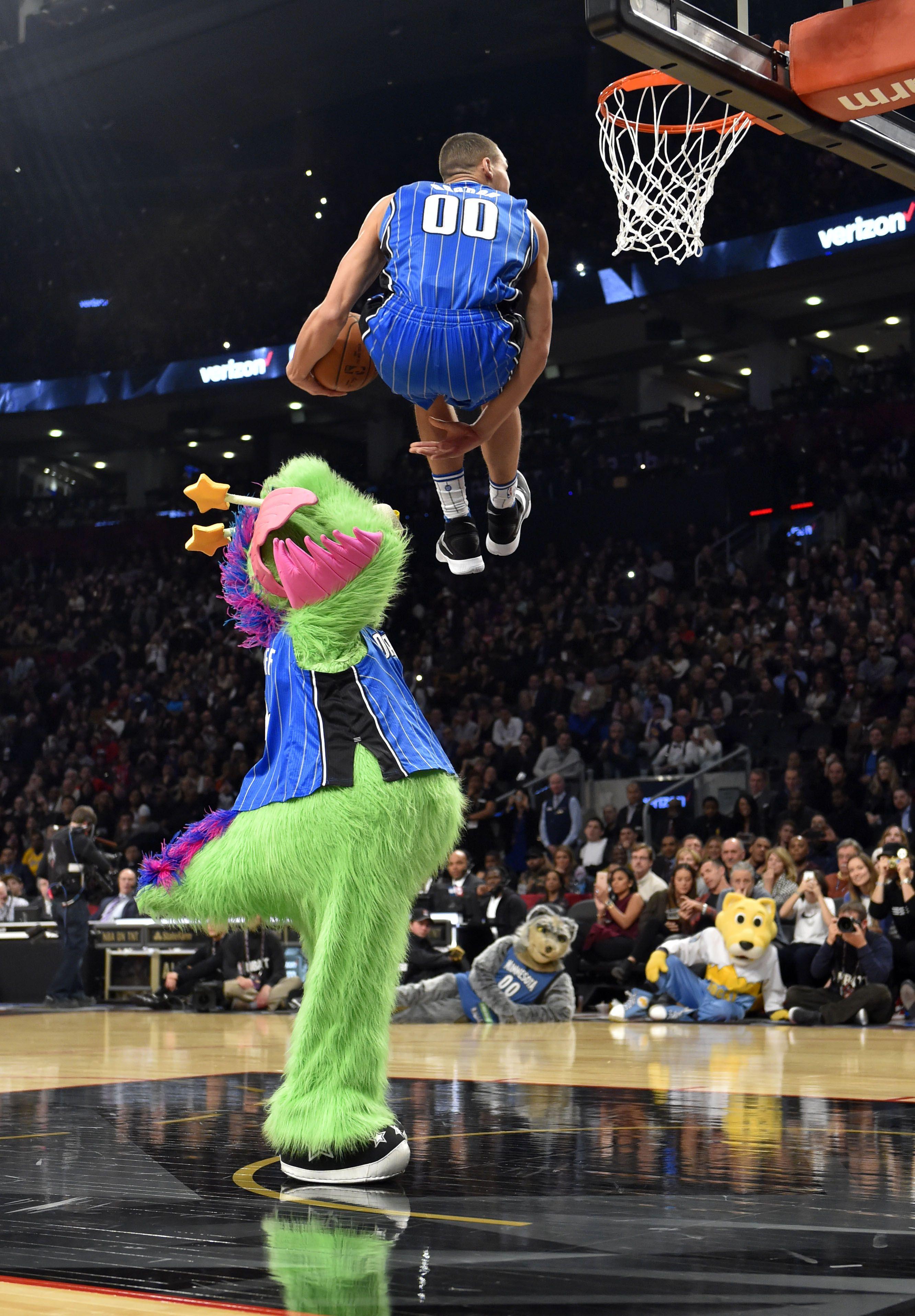 2664x3832 Aaron Gordon Wallpaper