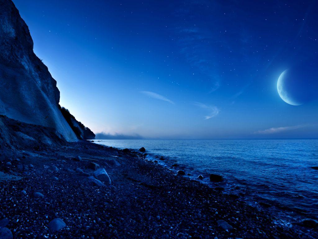 1024x768 Nightfall Mountain Sea Moon wallpaper in 1024x768 resolution
