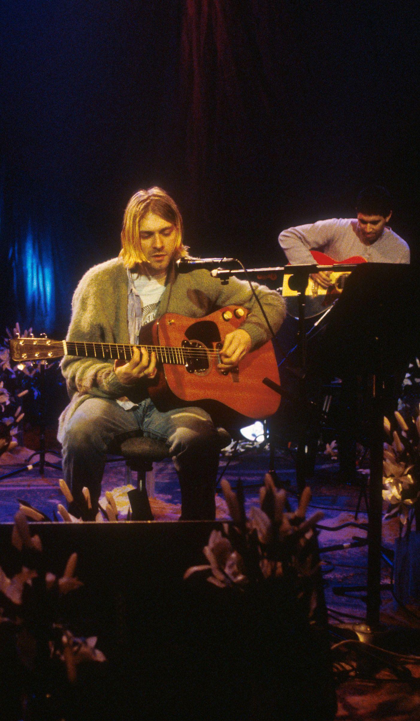 1402x2403 Nirvana: Kurt's Holy Grail