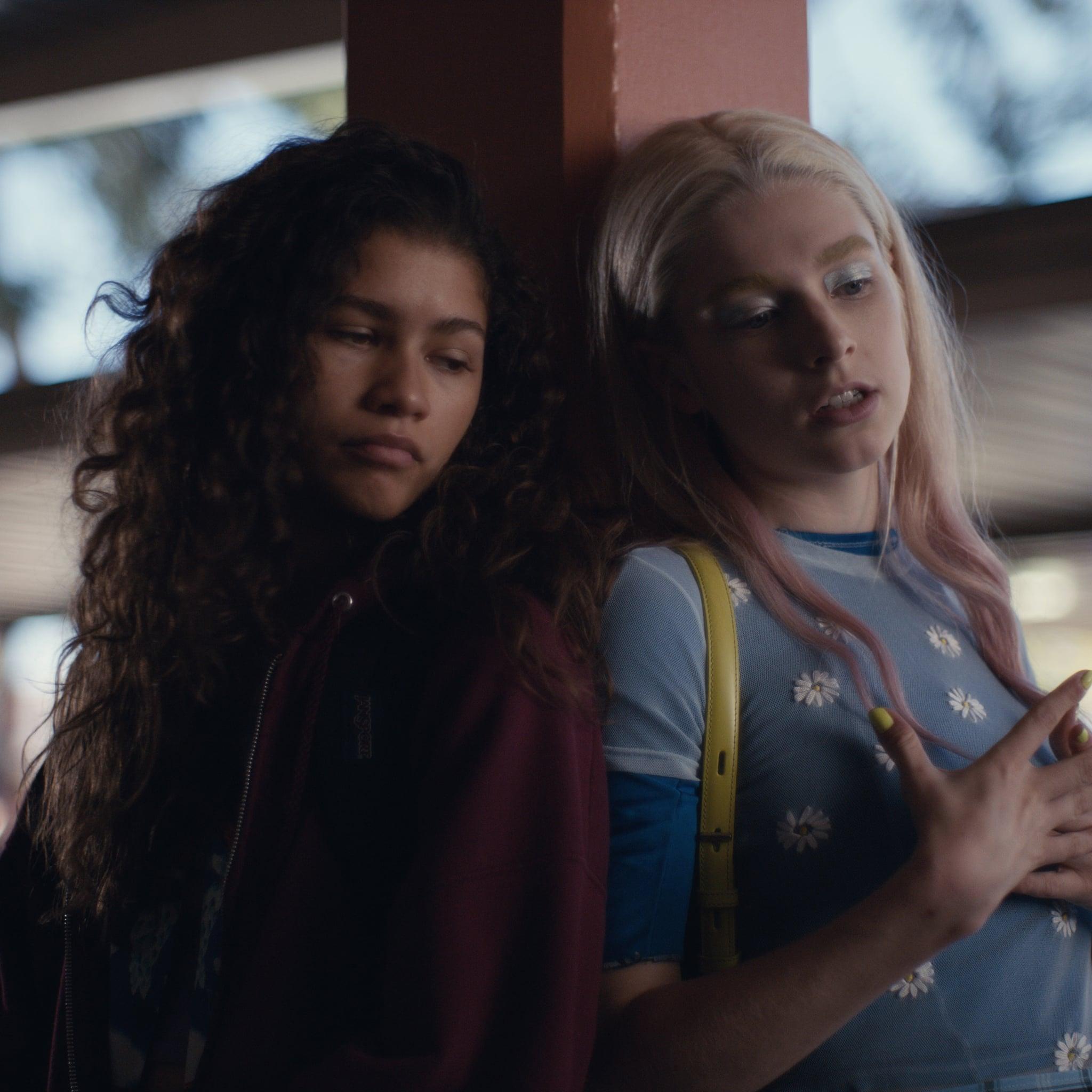 2048x2048 Reactions to Rue Wearing Her Dad's Hoodie on Euphoria. Entertainment