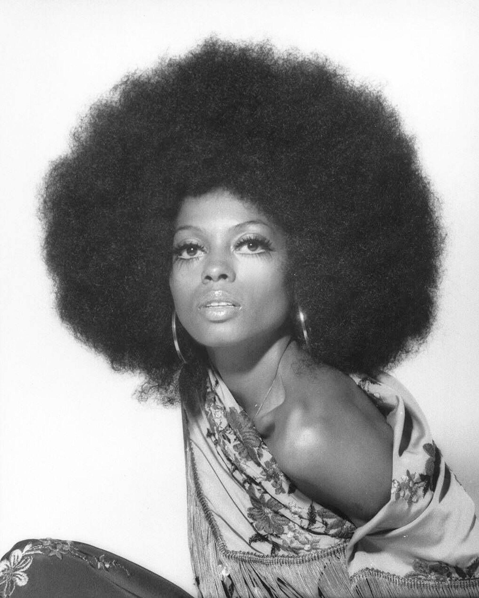 1592x1990 Diana Ross Wallpaper