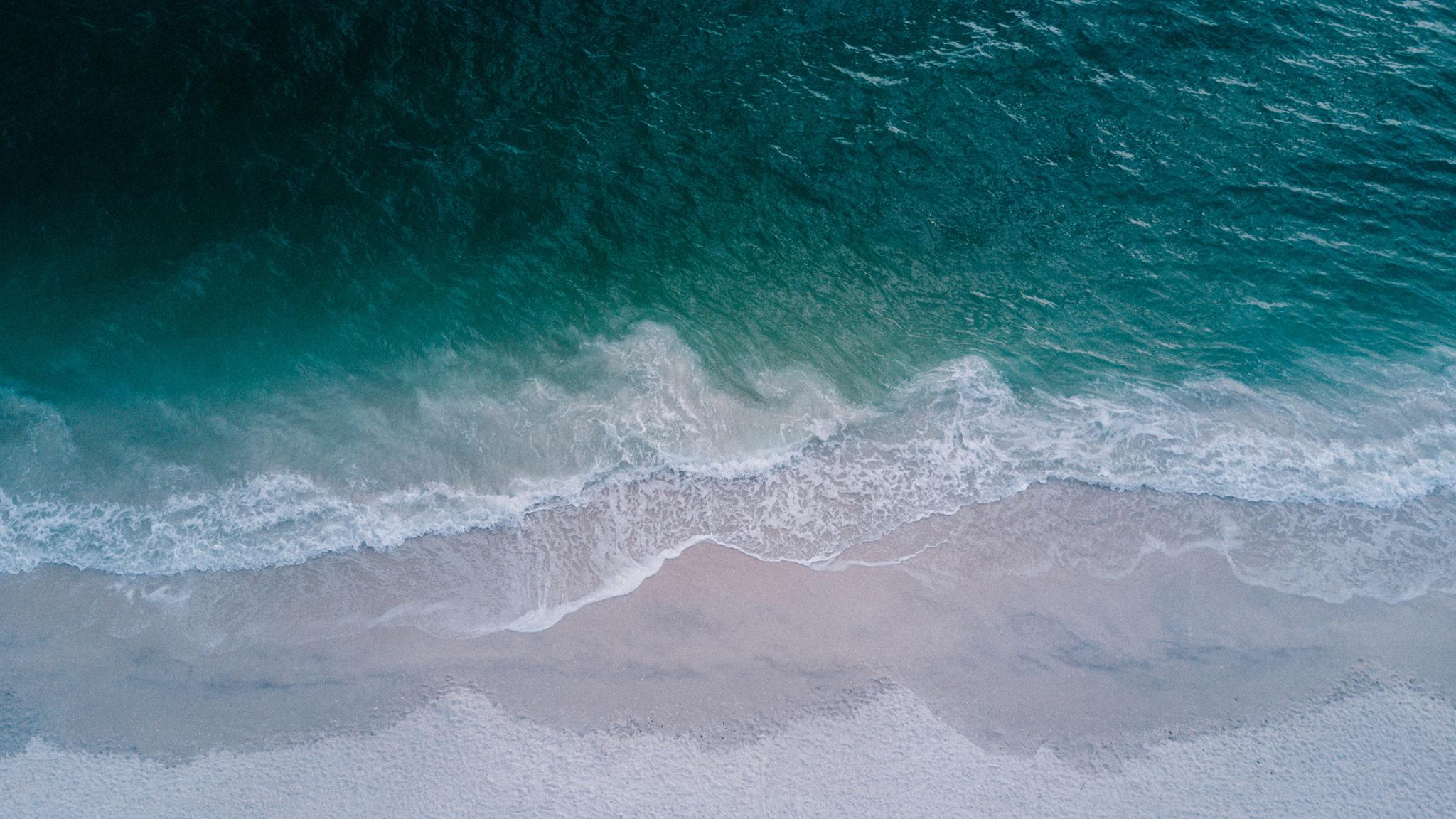 2048x1152 Seashore Top View Beach 4k 2048x1152 Resolution HD 4k Wallpaper, Image, Background, Photo and Picture