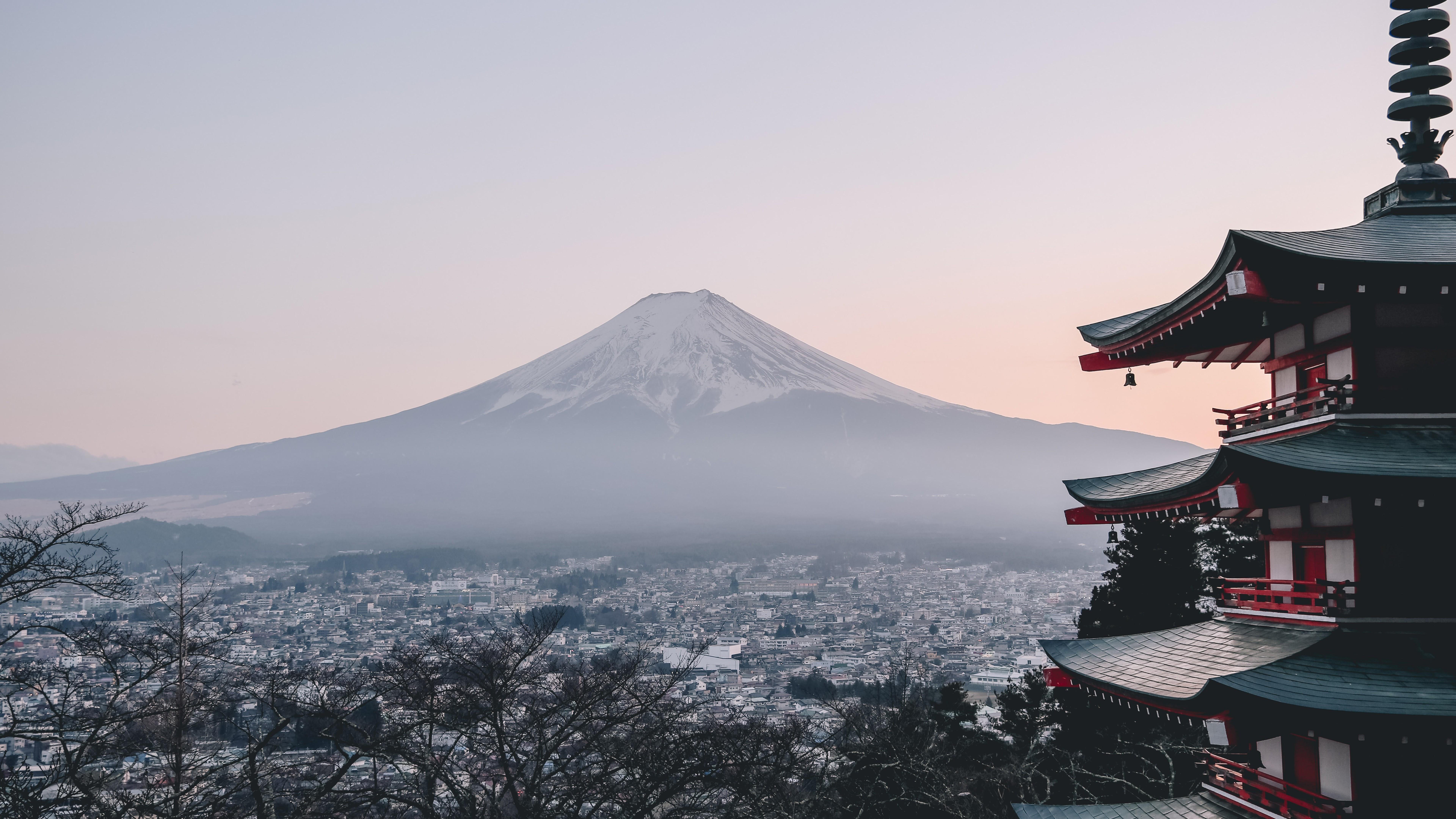 7680x4320 Mount Fuji City Japan Landscape Scenery 8K Wallpaper
