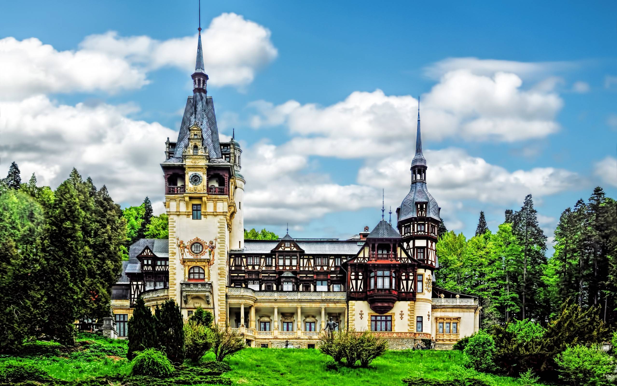 2557x1600 Romania Wallpaper