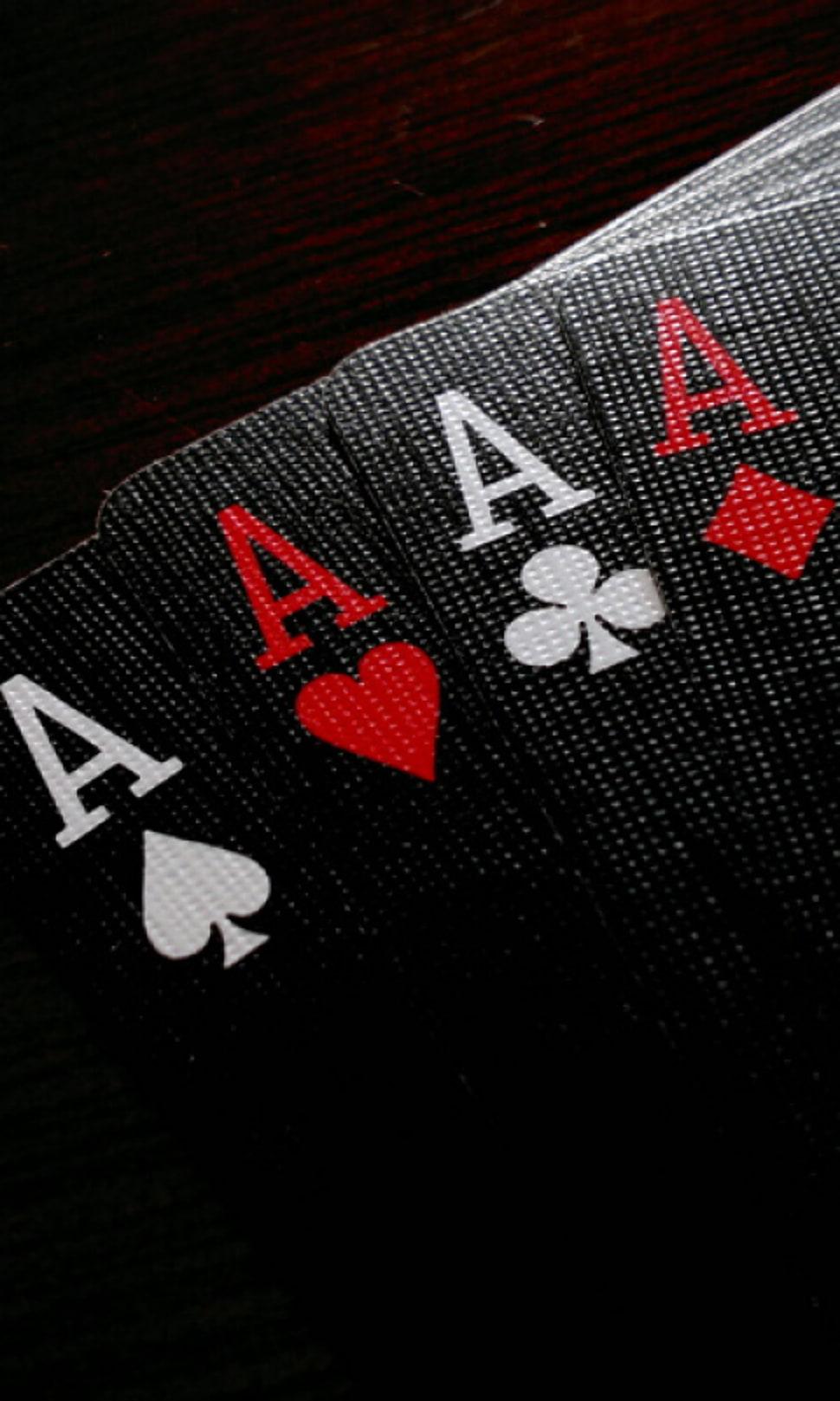 970x1617 Ace Of Spade, Heart, Clubs And Diamond Playing Cards De Parede Celular Poker