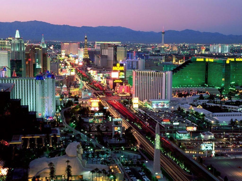 1024x768 Las Vegas Strip