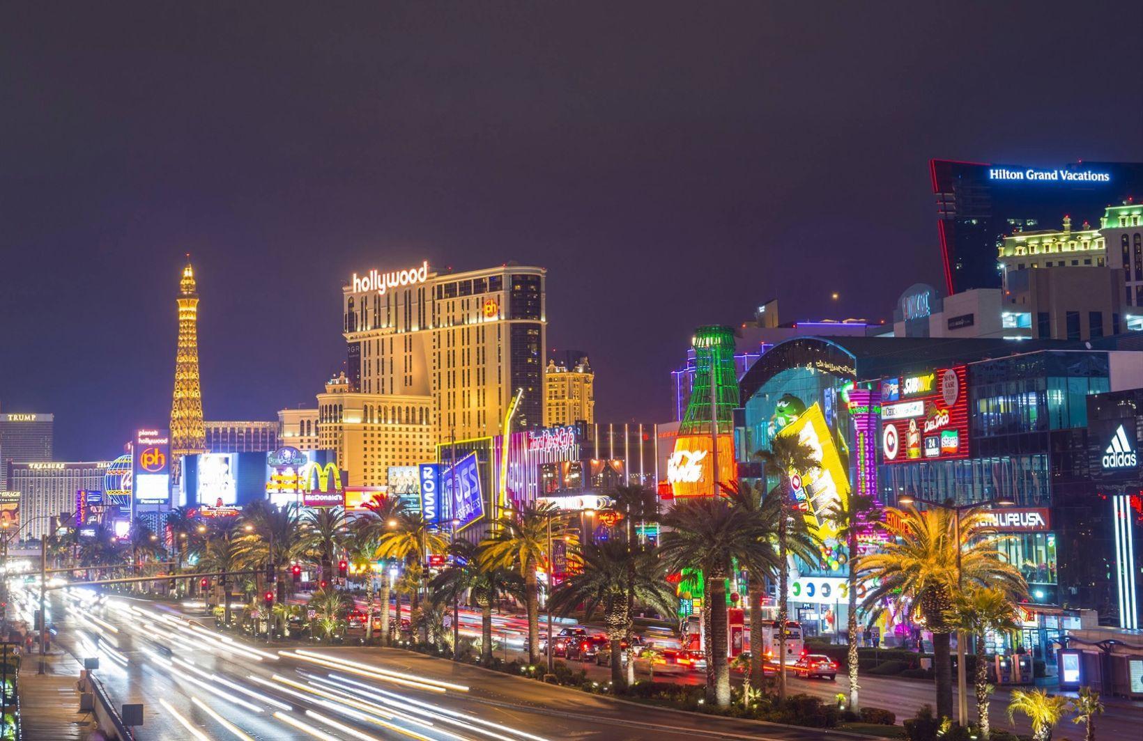 1640x1064 Free download Cool photo wallpaper for walls in your room [1640x1064] for your Desktop, Mobile & Tablet. Explore Las Vegas Strip Wallpaper. Las Vegas Strip Wallpaper, Las