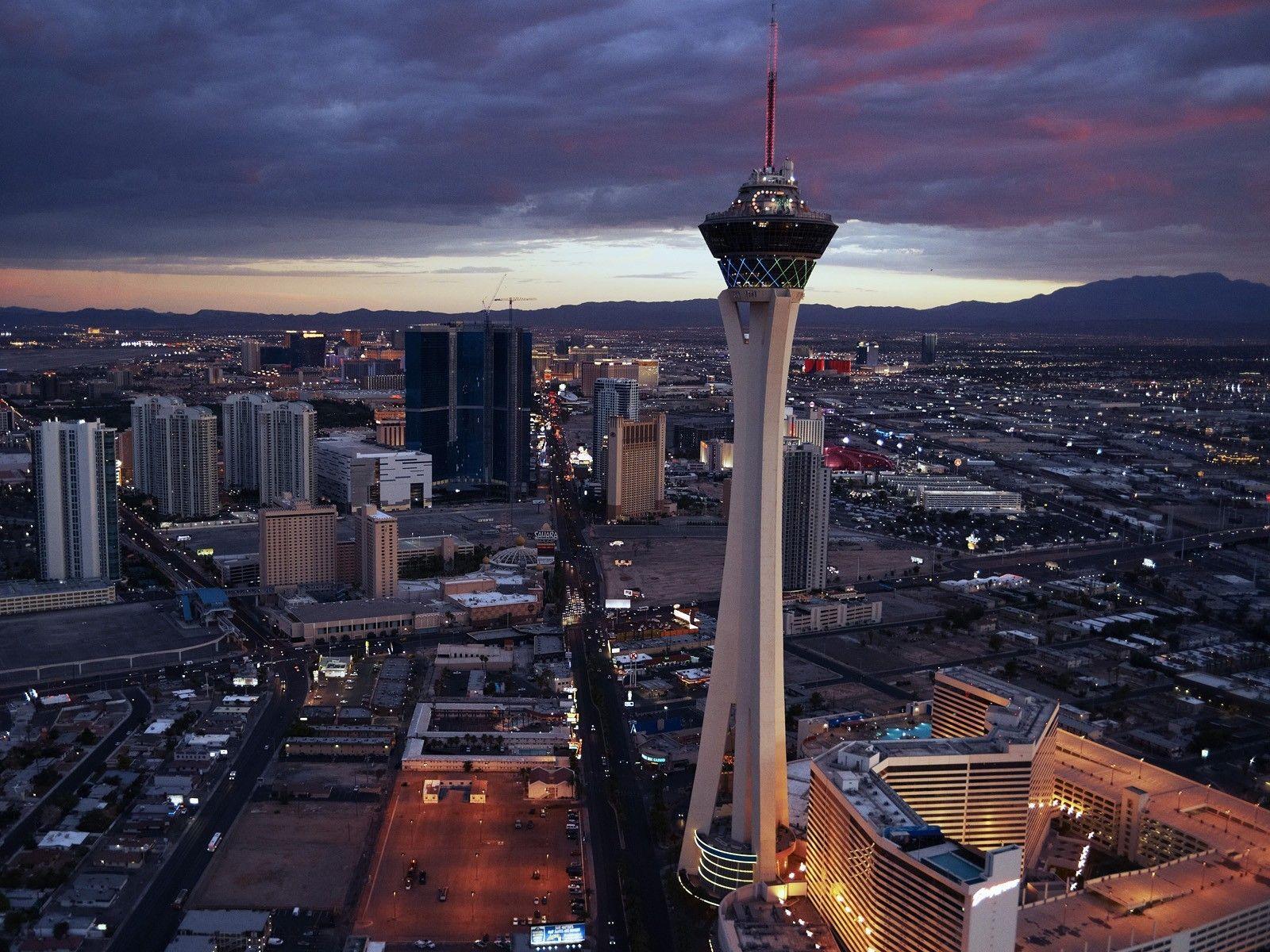 1600x1200 Las Vegas Strip Wallpaper