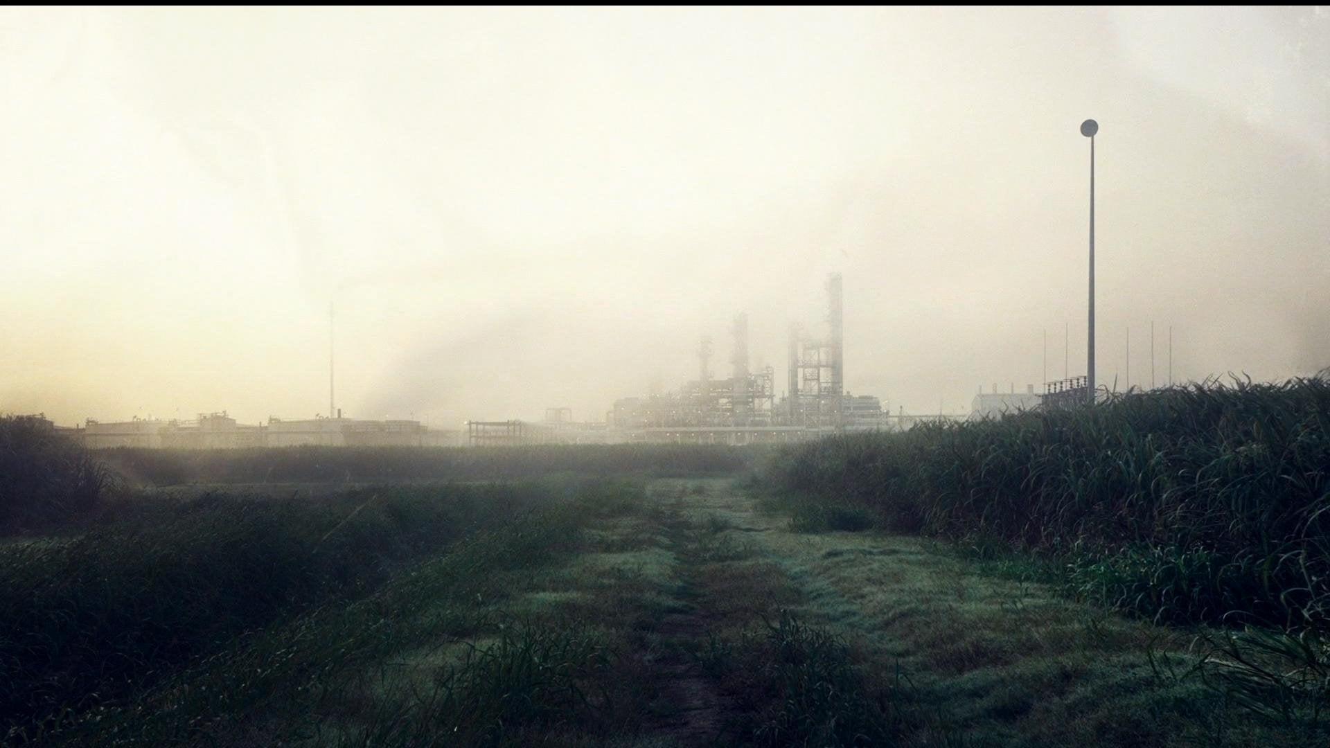 1920x1080 Every wallpaper post I've seen here hasn't actually been high definition, so here is 33 true HD (1920x1080) wallpaper from the intro, with title sequences edited out