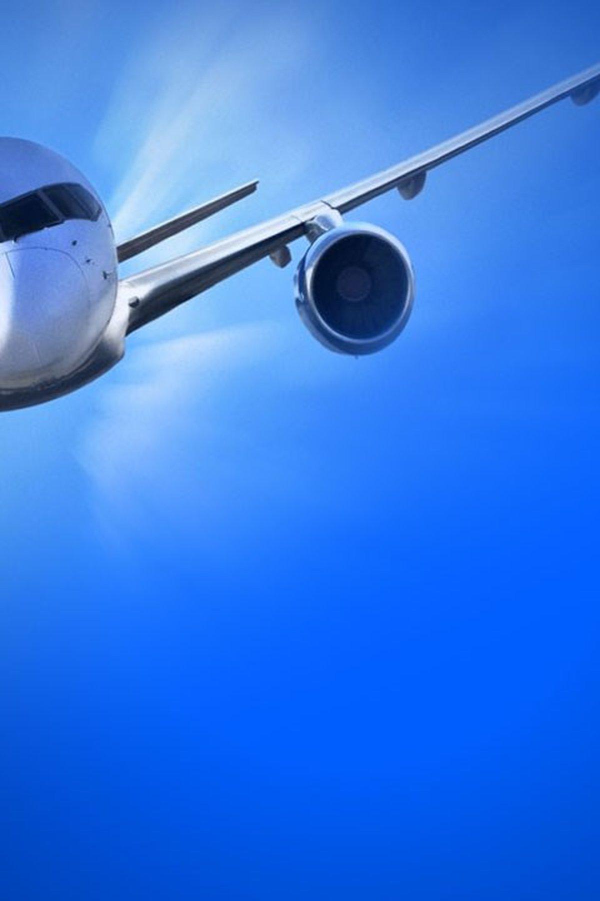 1200x1800 Emirates CEO: Firefighter Killed At Airport Where Plane Crash Landed