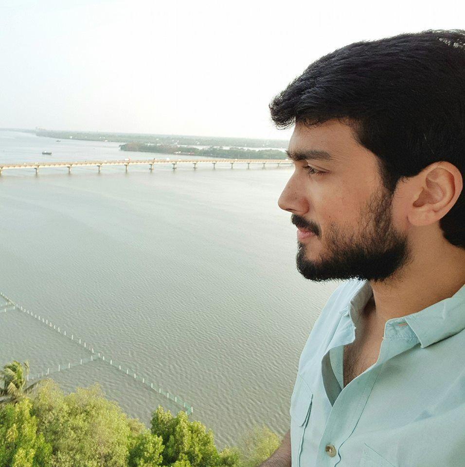 956x960 Kalidas Jayaram Hot And Handsome Picture Collection