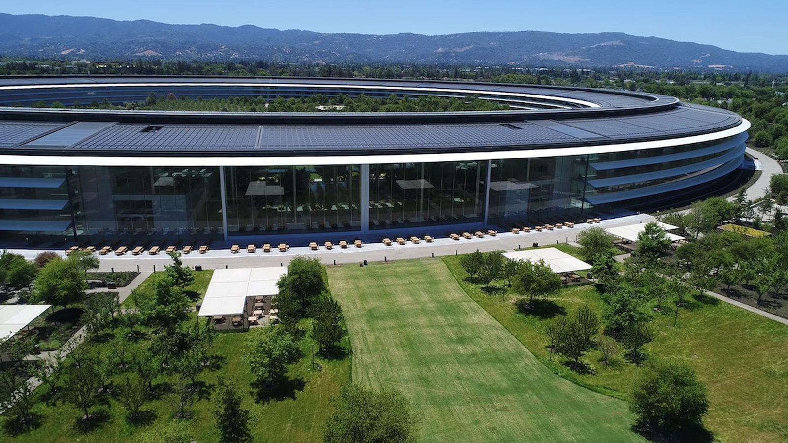 1600x900 Apple Building Developer Center at Apple Park Campus