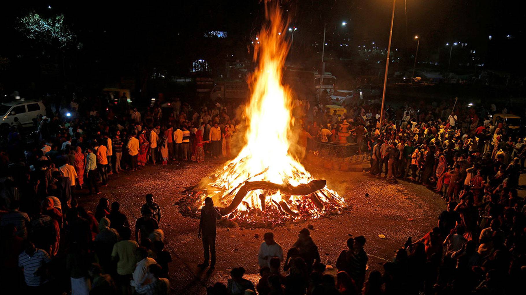 1820x1024 Why do we celebrate Holika Dahan before Holi?