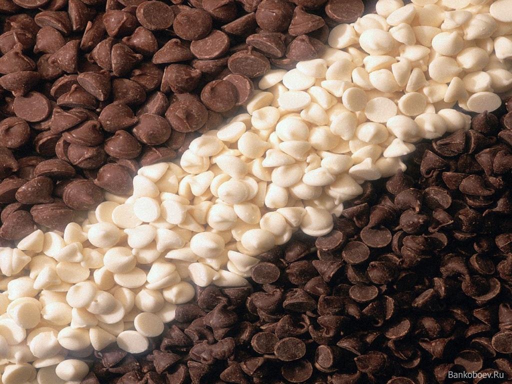 1024x768 Download wallpaper: black, white and milk Chocolate, Chocolate wallpaper for desktop